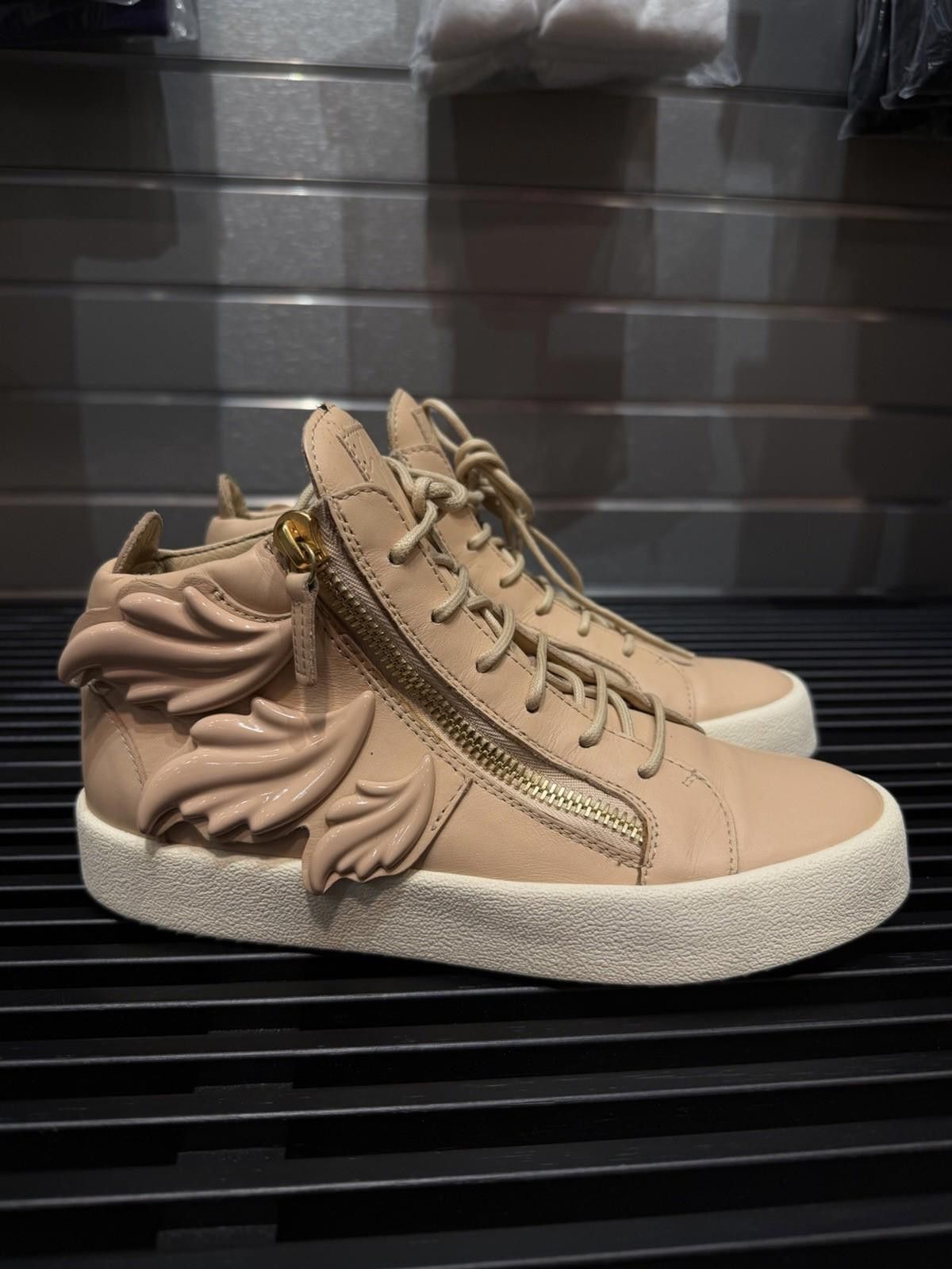 Giuseppe Zanotti Giuseppe Zanotti Women's High Top Leather Pink 39EU/9US (W) Size US 9 / IT 39 - 2 Thumbnail