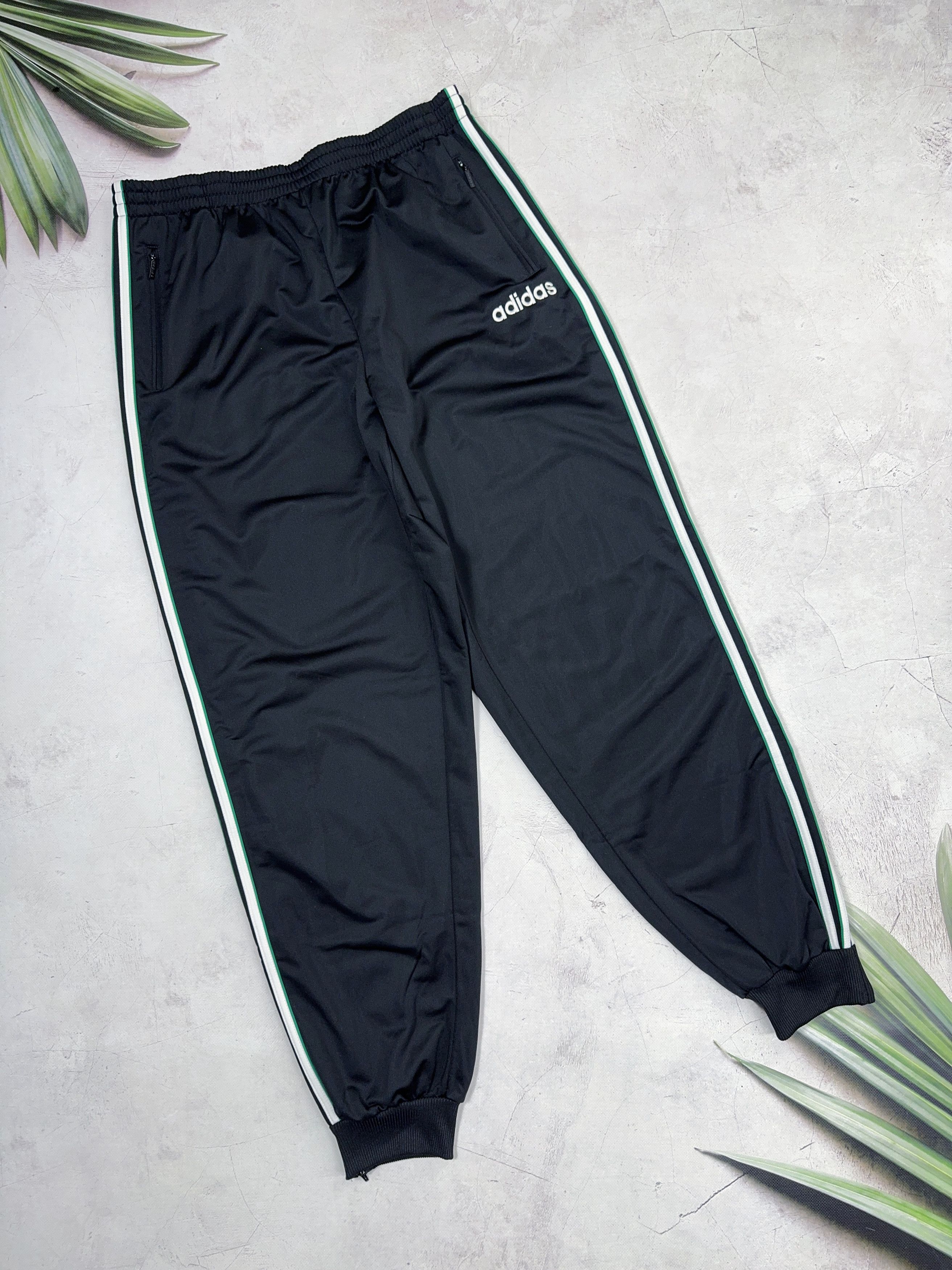 Adidas × Vintage Vintage Adidas Track Suit Jacket & Pants TAIWAN 90s Size US XL / EU 56 / 4 - 16 Thumbnail