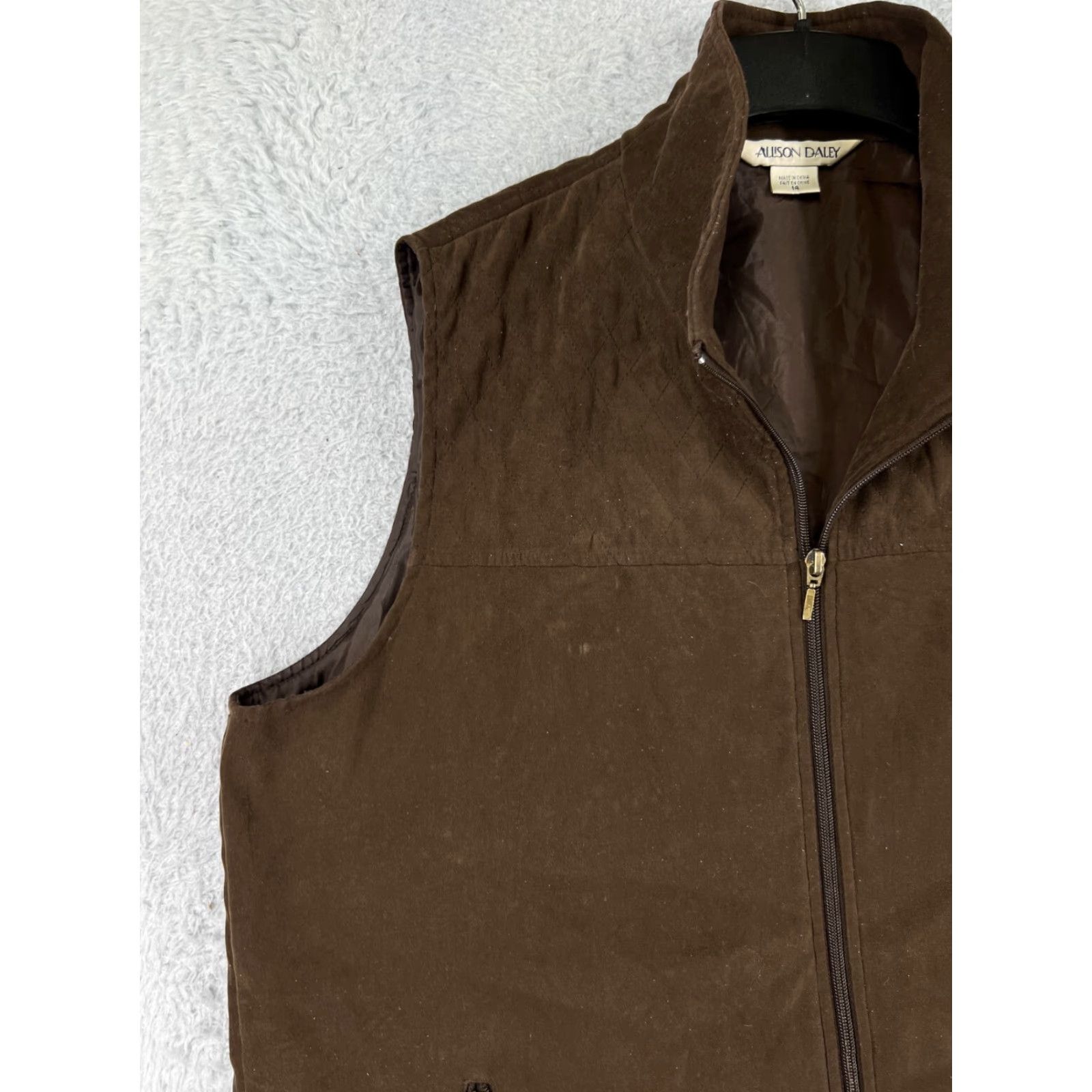 Vintage Allison Daley Vest Women 14 Brown Full Zip Pockets Polyester Blend Camping Hike Womens Size XL / US 12-14 / IT 48-50 - 6 Thumbnail
