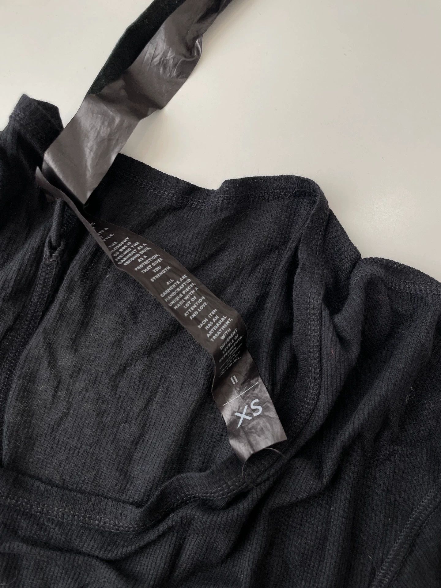 Balenciaga Boris BBS mainline long-sleeved glove tee. Size XS / US 0-2 / IT 36-38 - 3 Thumbnail