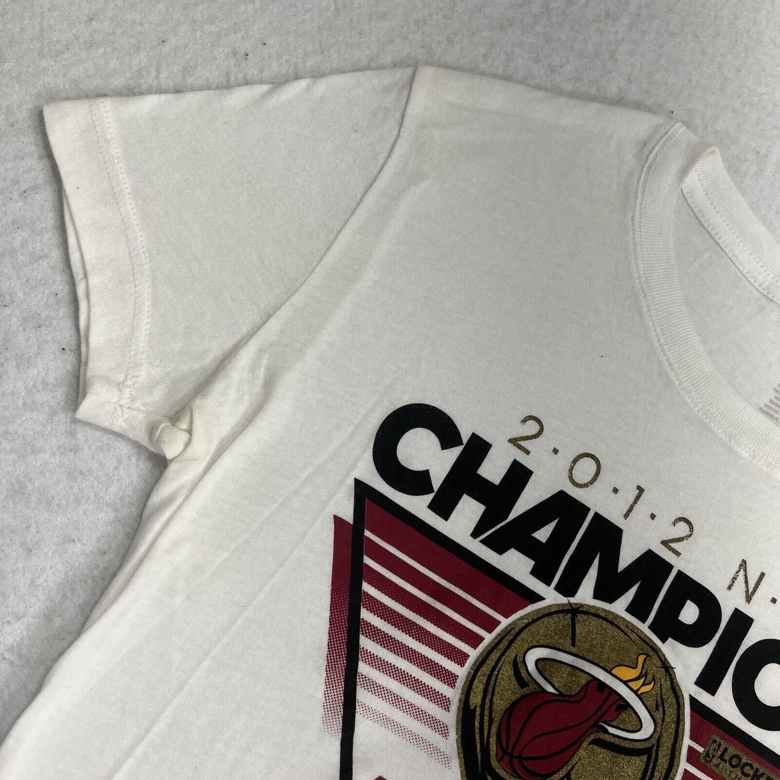 Adidas Adidas NBA Miami Heat Medium Locker Room Champions T Shirt Size M / US 6-8 / IT 42-44 - 6 Thumbnail