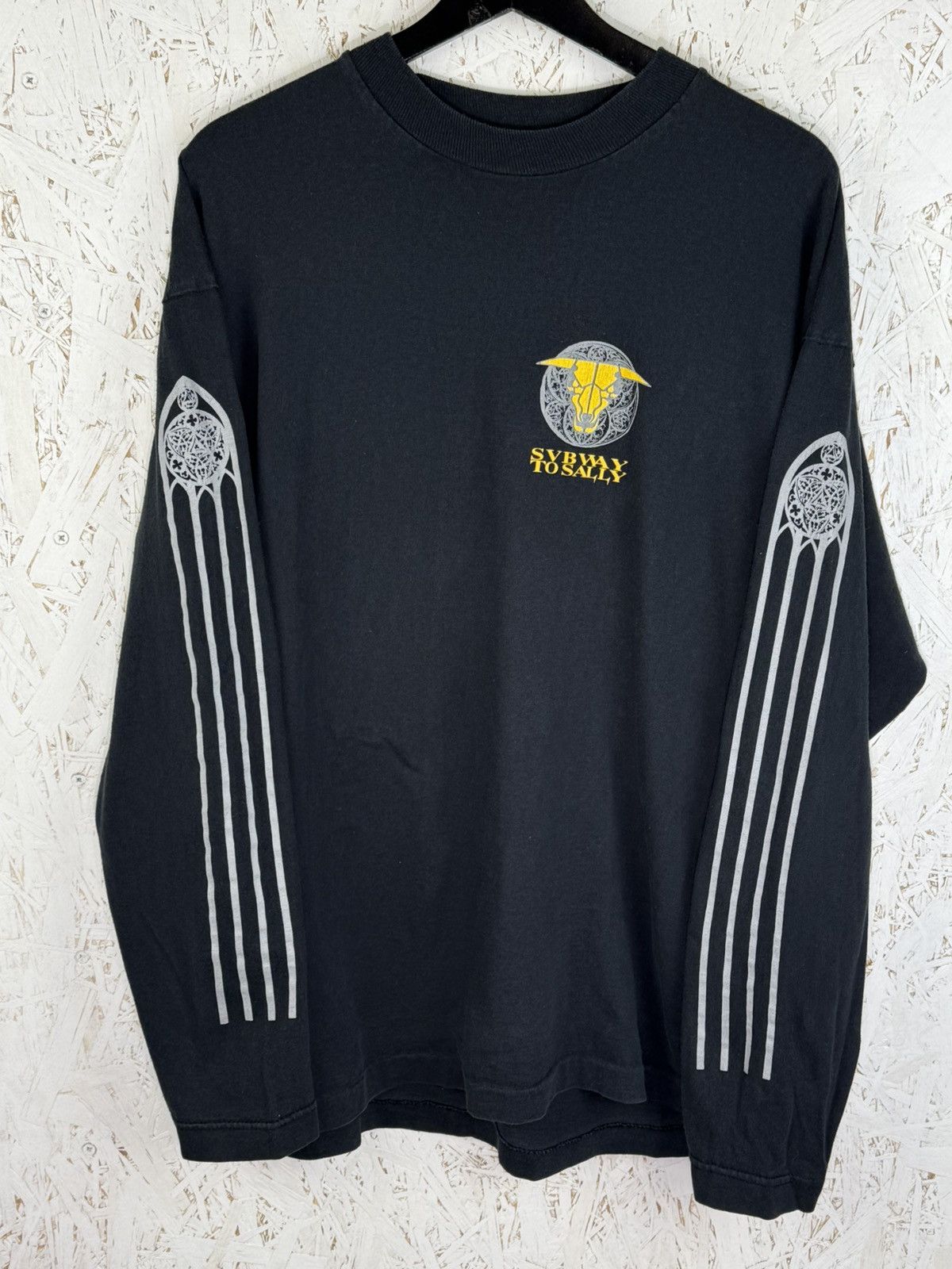 Band Tees 90s Subway To Sally 1995 MCMXCV Rock Metal Band Long Sleeve Size US XL / EU 56 / 4 - 1 Thumbnail
