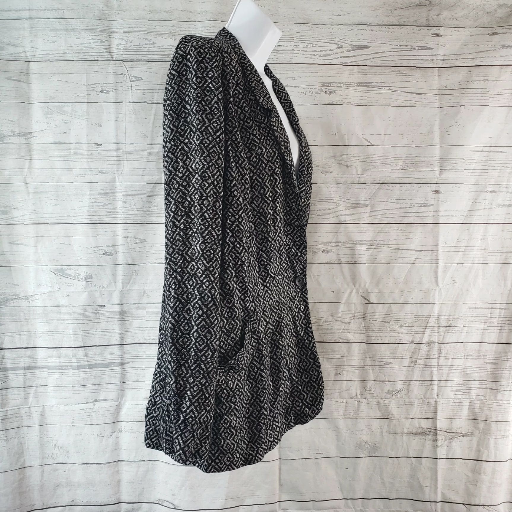 Lucky Brand Lucky Brand Blazer Womens M Black White Geometric Rayon Long Sleeve 27" 20" 22.5" Pattern Vintage No (If applicable) Size M / US 6-8 / IT 42-44 - 3 Thumbnail