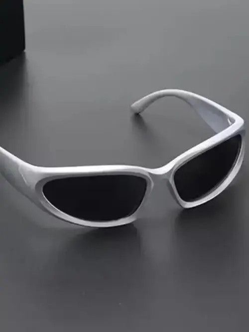 Japanese Brand Vintage square frame sunglasses Size ONE SIZE - 1 Thumbnail