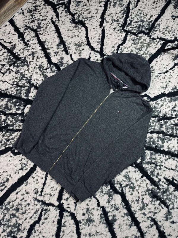 Tommy Hilfiger Tommy Hilfiger gray L zip hoodie Size US L / EU 52-54 / 3 - 2 Thumbnail