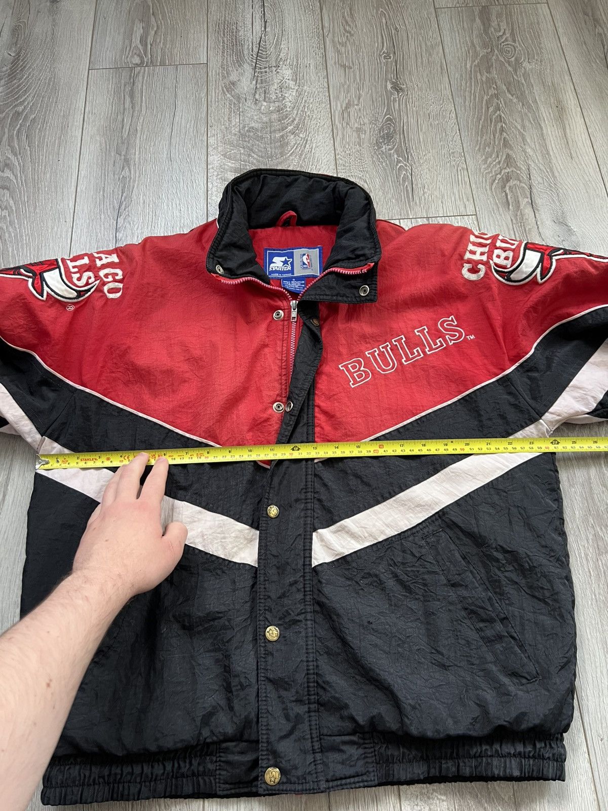 Starter Vintage Starter NBA Chicago Bulls Jacket 1990s Nylon Size US S / EU 44-46 / 1 - 14 Thumbnail