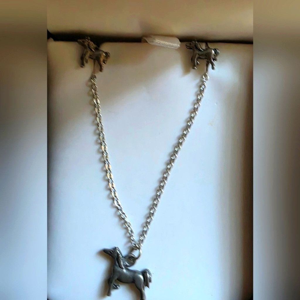 PT Torino Torino Vintage Pewter Horse Necklace, Earrings and Brooch Size ONE SIZE - 4 Thumbnail