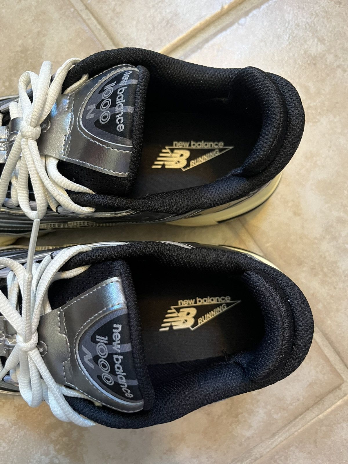 New Balance 1000 ‘SILVER METALLIC’ Size US 10.5 / EU 43-44 - 4 Thumbnail
