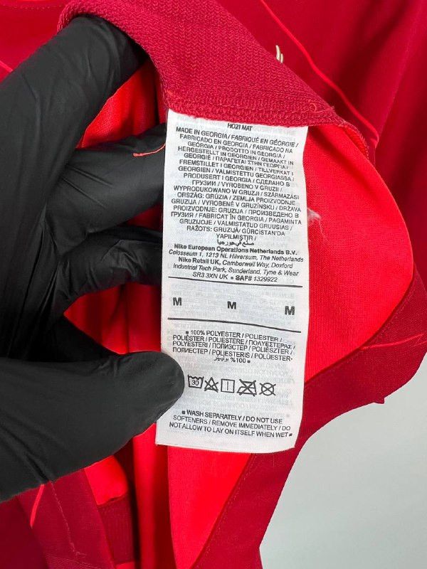 Nike LIVERPOOL FC 2021 2022 HOME SHIRT NIKE Sz M DB2560-688 Size US M / EU 48-50 / 2 - 5 Thumbnail