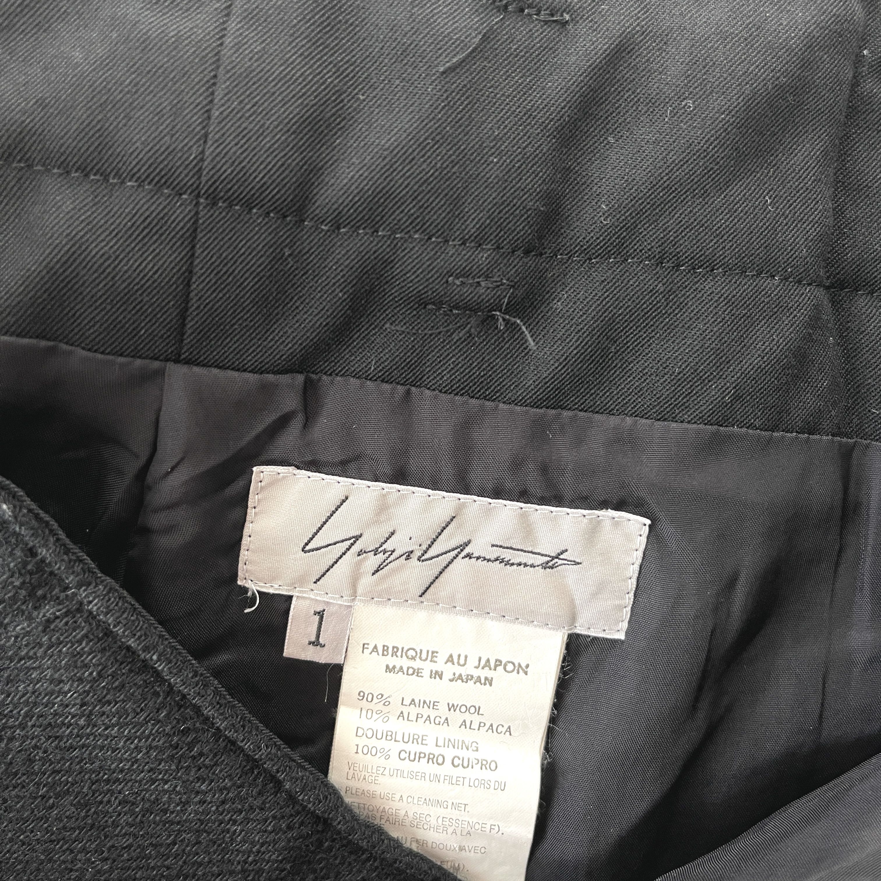 Yohji Yamamoto YOHJI YAMAMOTO Black Long Wool Shorts size 1 (XS-S) Size 26" / US 2 / IT 38 - 6 Thumbnail