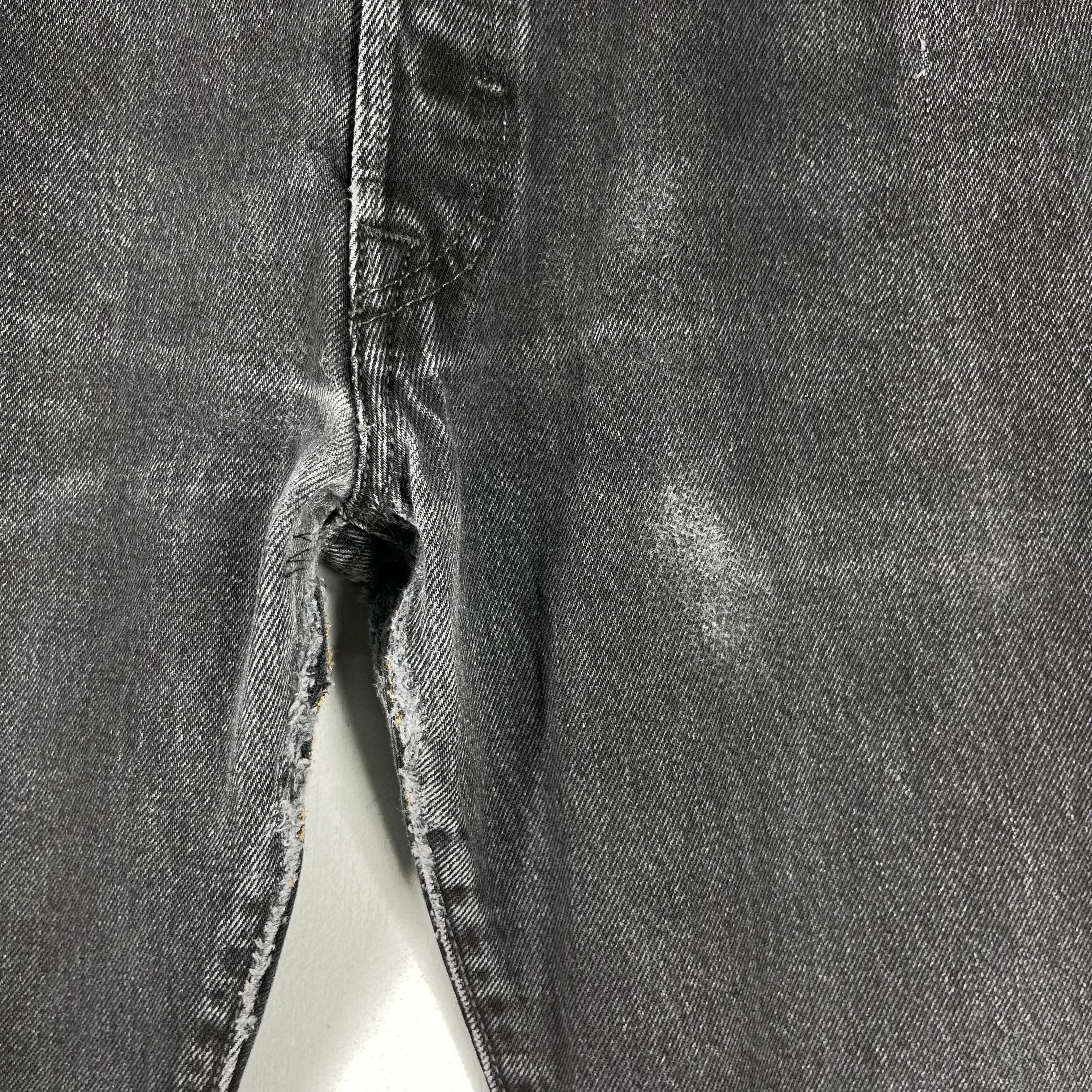 Levi's × Vintage Vintage Distressed Levis 501 Button Fly Reinforced Jeans Size US 34 / EU 50 - 3 Thumbnail