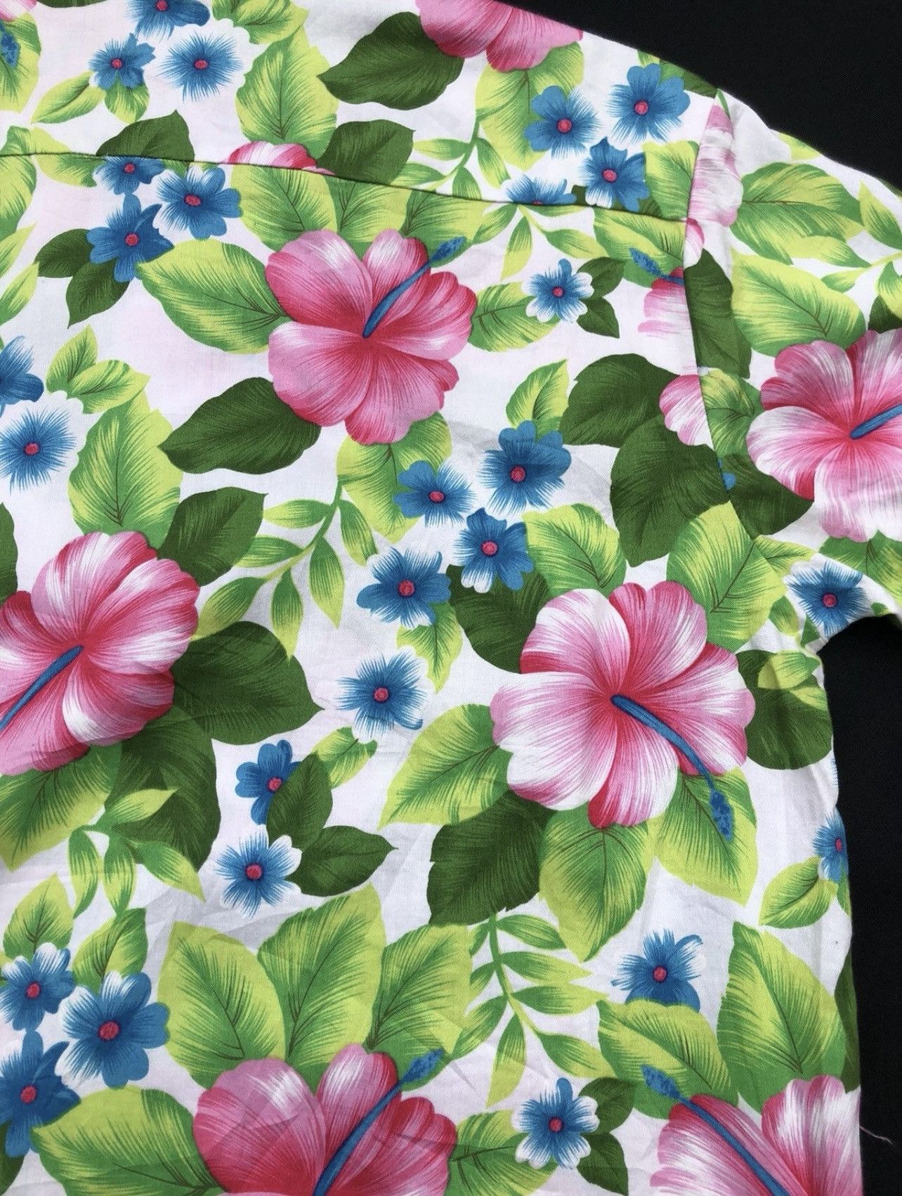Japanese Brand Vintage 80s Guppy Okinawa Hibiscus Hawaiian Shirt Size US M / EU 48-50 / 2 - 19 Thumbnail