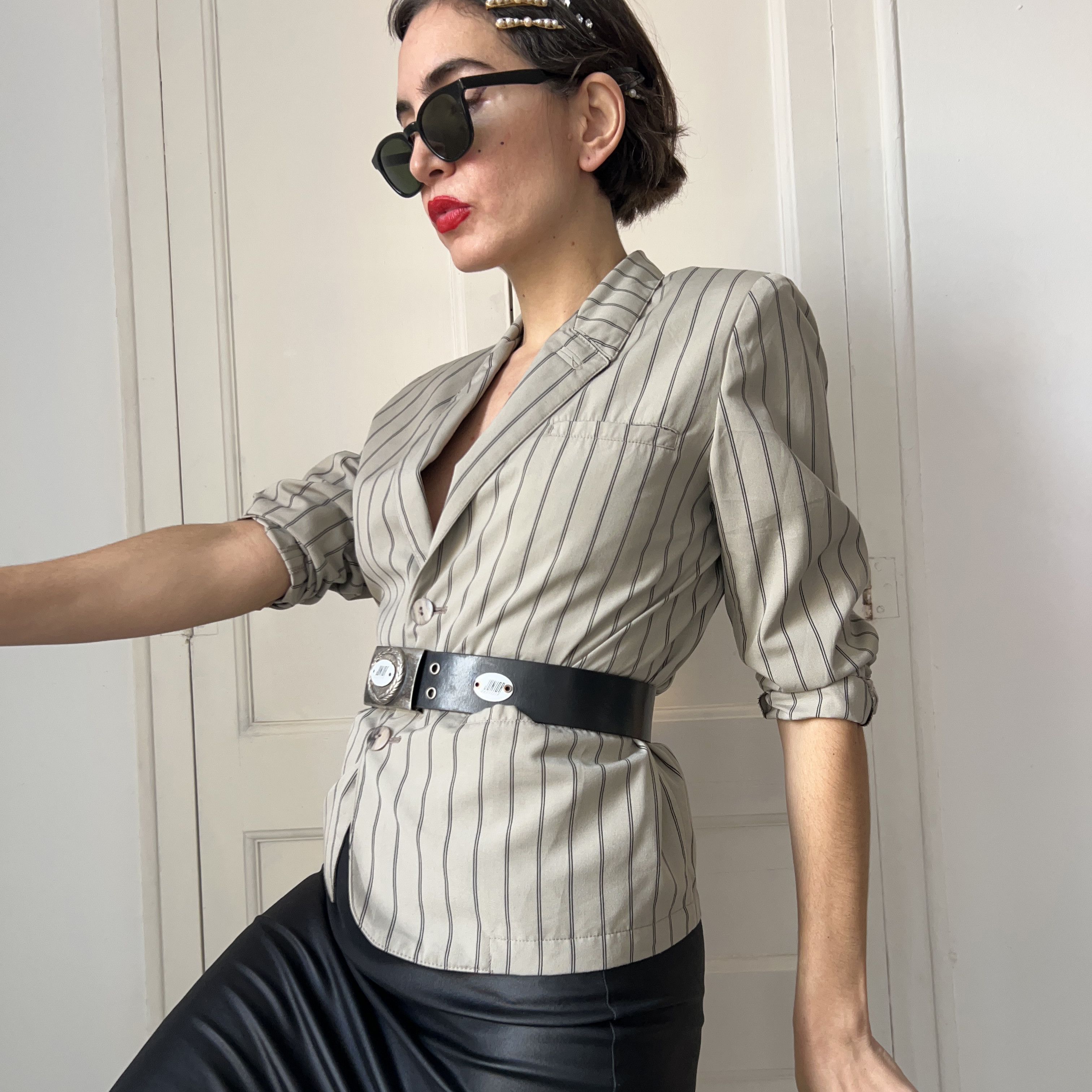Vintage Vintage 90s Pinstripe Blazer Petite Fit Size XS / US 0-2 / IT 36-38 - 5 Thumbnail