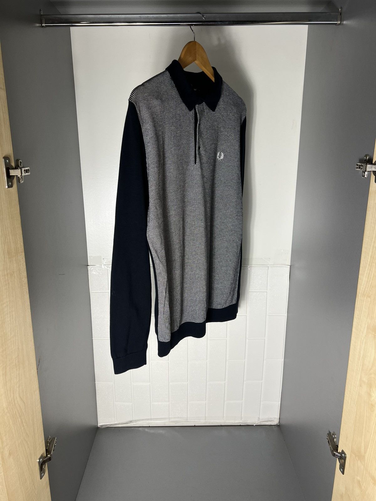 Fred Perry VINTAGE FRED PERRY LONG SLEEVE POLO CASUAL DESIGNER DELUX Size US L / EU 52-54 / 3 - 8 Thumbnail