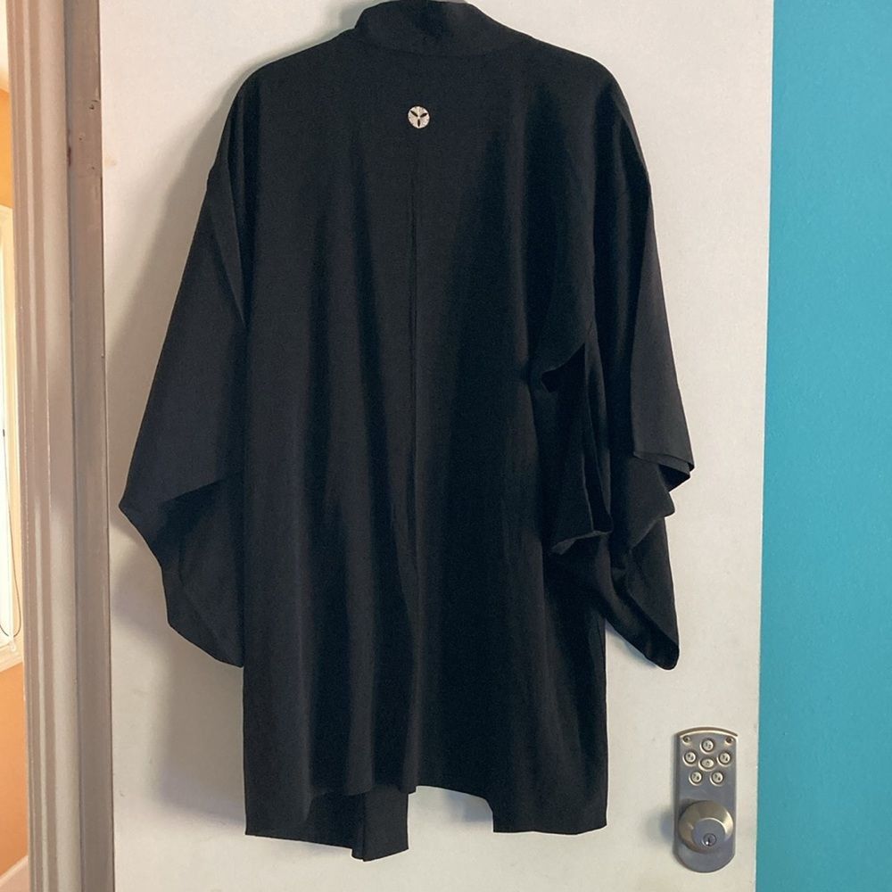 Handmade Japanese Style Black Kimono with Interior Tie One Size Sand Size ONE SIZE - 8 Thumbnail