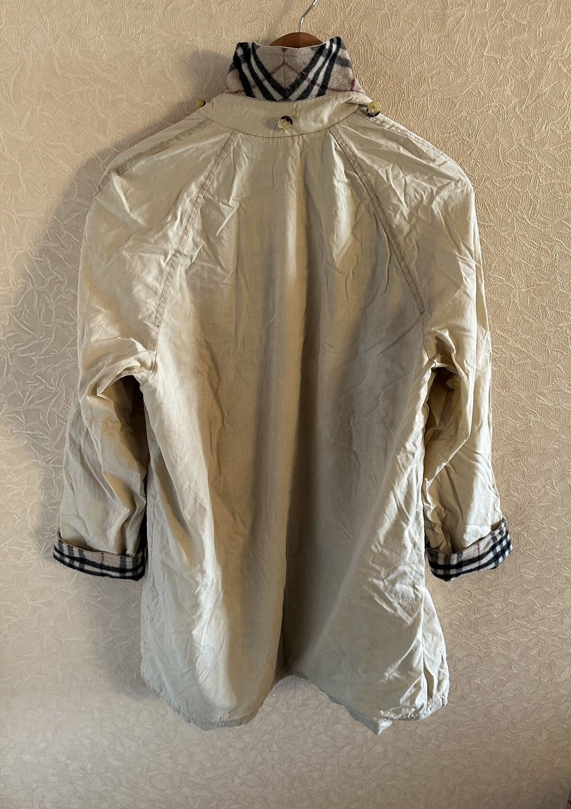 Burberry Burberry jacket size S-М beige Size US S / EU 44-46 / 1 - 10 Thumbnail