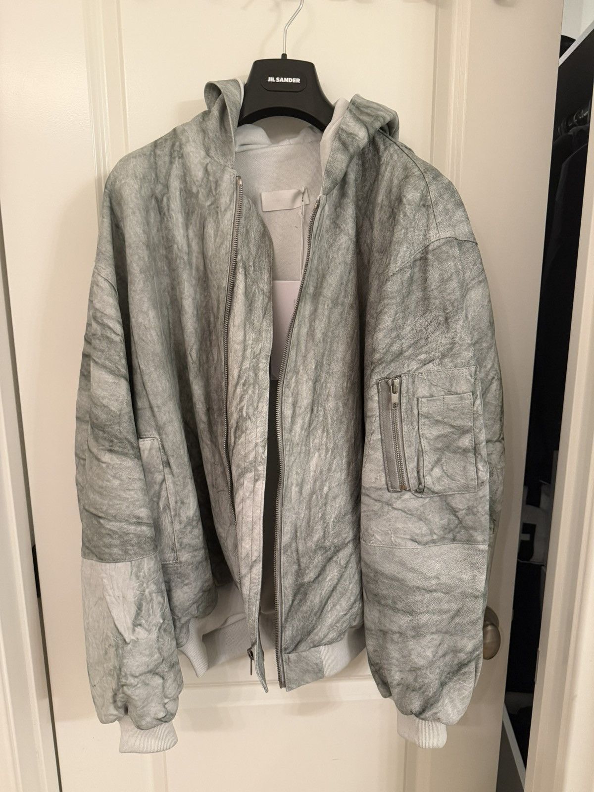 Alexander Digenova leather bomber light