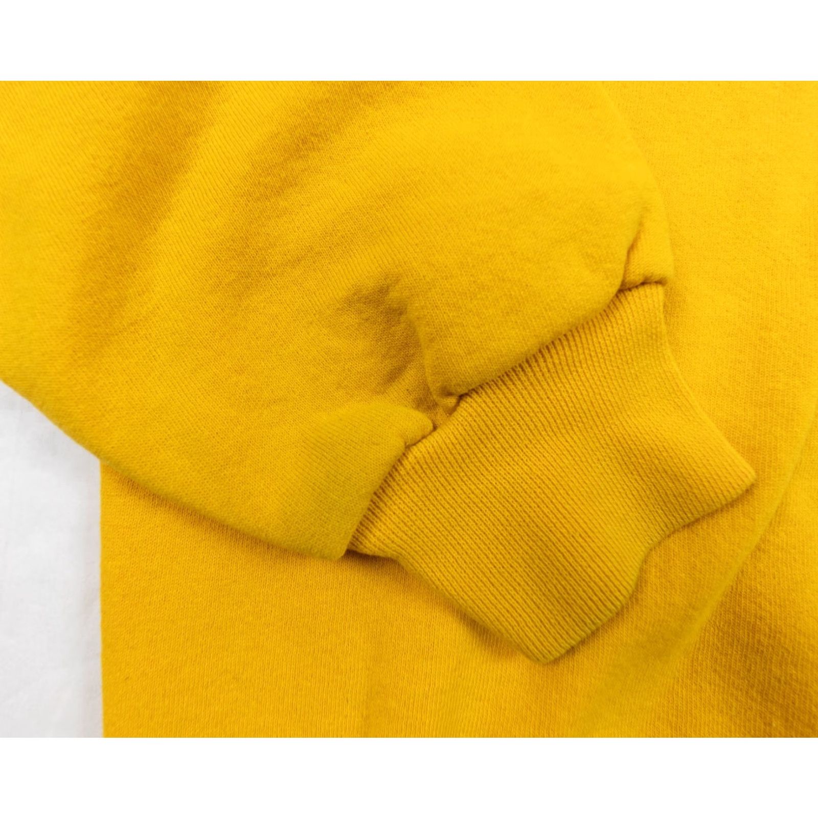 Russell Athletic VINTAGE Russell Athletic Sweatshirt Mens XL Yellow Crewneck Size US XL / EU 56 / 4 - 7 Thumbnail