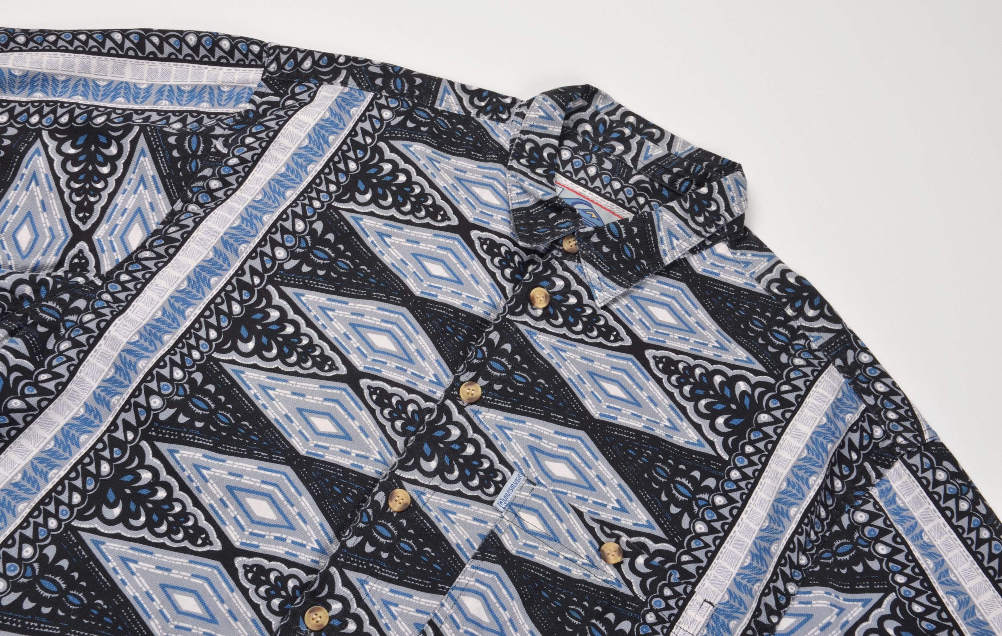 Quicksilver Vintage Quicksilver Board Riding Y2K Geometric Tribal Shirt Size US XL / EU 56 / 4 - 2 Thumbnail