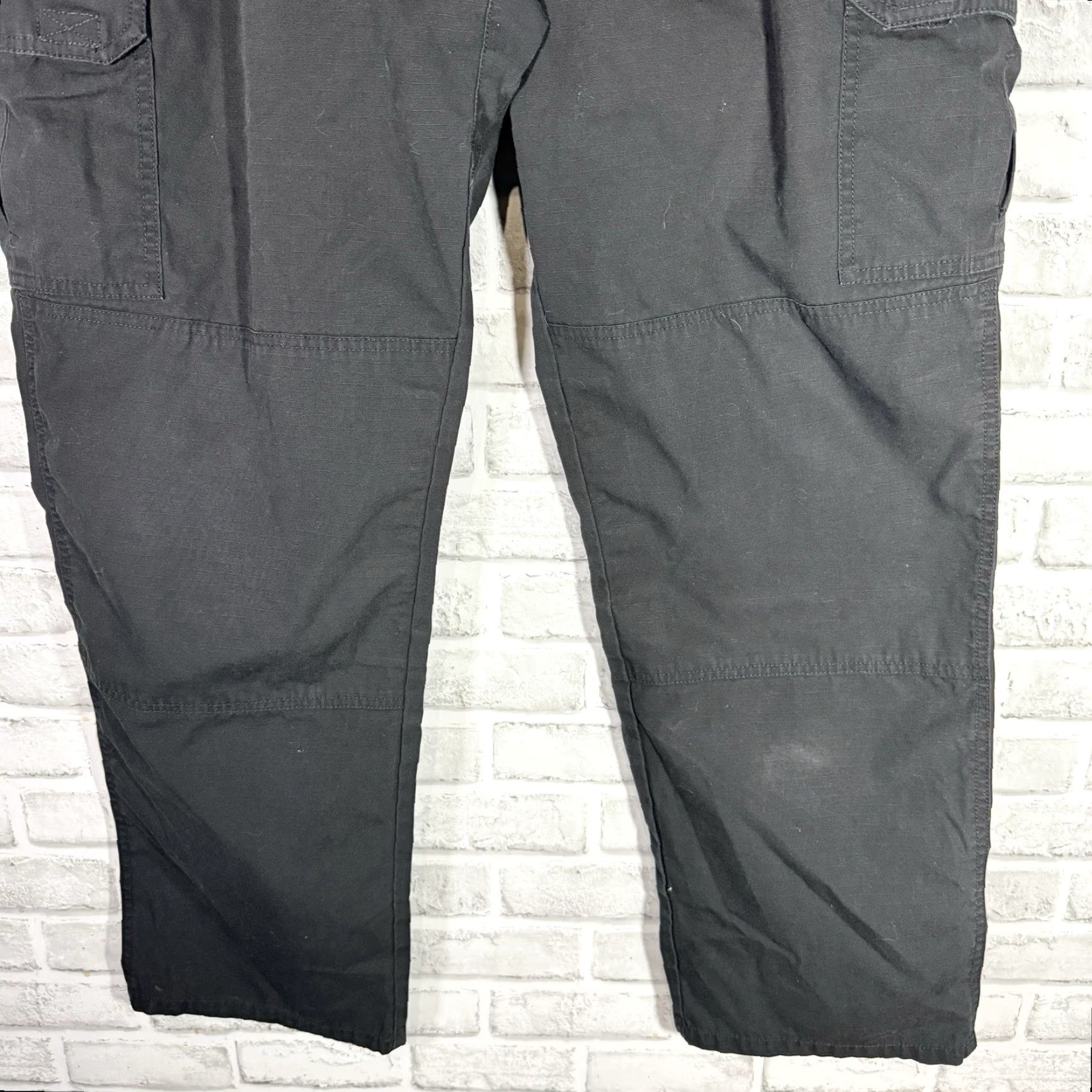 Vintage 5.11 Tactical Black Polyester Blend Tactical Cargo Pants Mens 40x34 Size US 40 / EU 56 - 3 Thumbnail