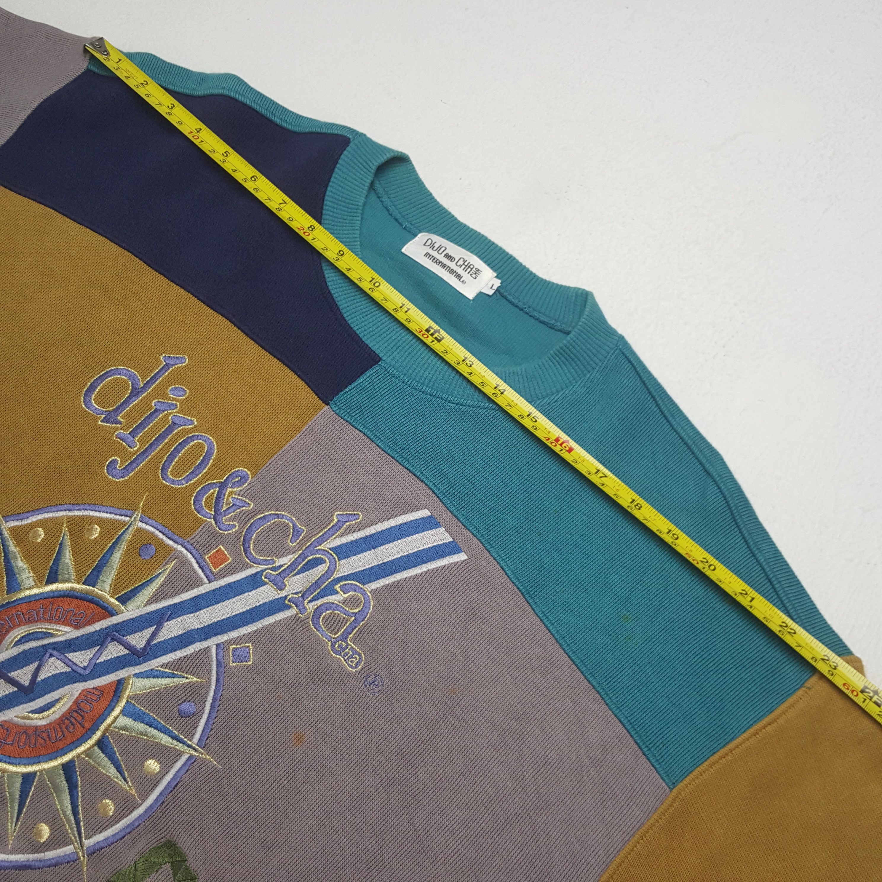 Vintage Vintage Dijo And Cha Sweatshirt Size US M / EU 48-50 / 2 - 6 Thumbnail