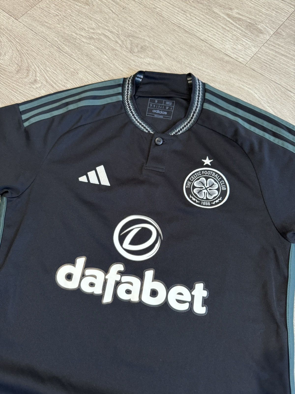 Adidas 🔷Adidas Celtic 2023/24 Soccer jersey🔷 Size US S / EU 44-46 / 1 - 2 Thumbnail