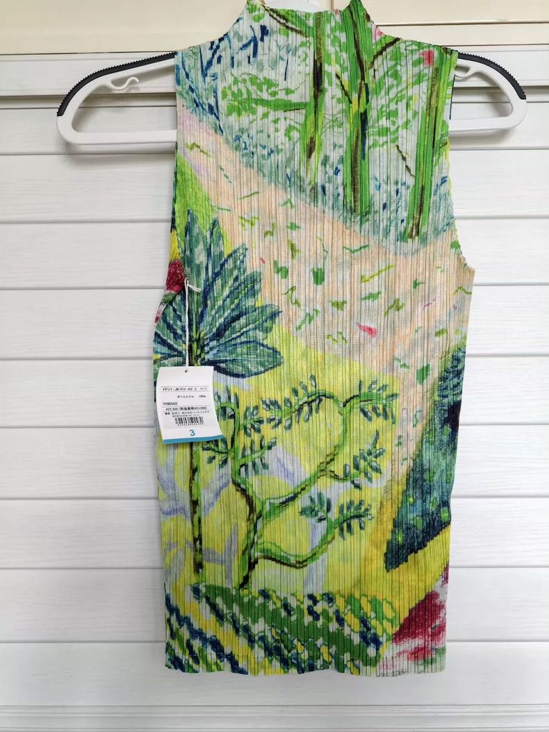 Issey Miyake Issey Miyake size:3 Green pleated vest Size S / US 4 / IT 40 - 2 Thumbnail