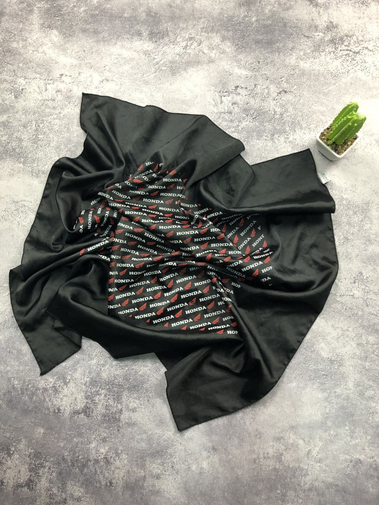 Honda HONDA Monogram Black Polyester Moto Streetwear Hype Scarf Size ONE SIZE - 1 Thumbnail