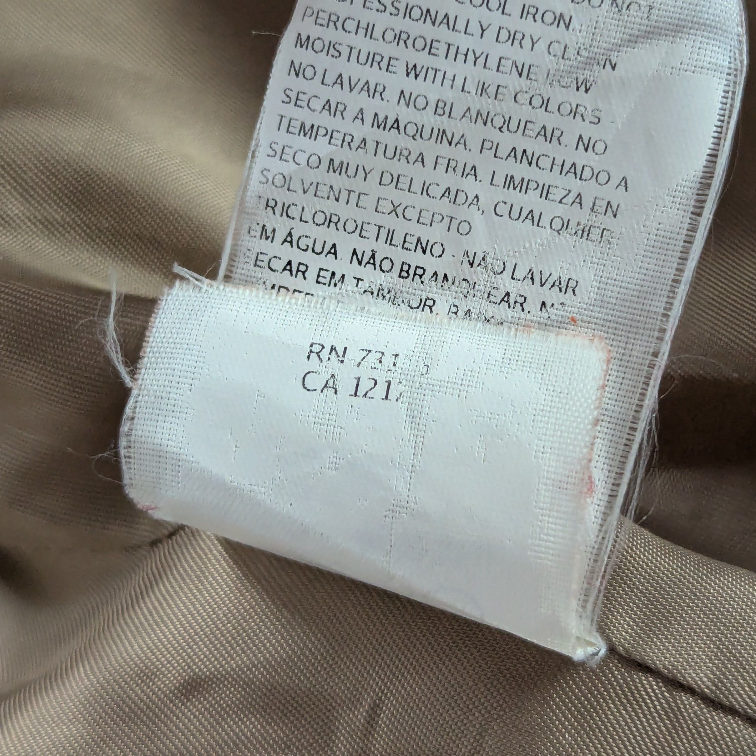 Max Mara MAX MARA Studio Double-Breasted Wool Coat MadeInItaly Luxury Size M / US 6-8 / IT 42-44 - 16 Thumbnail