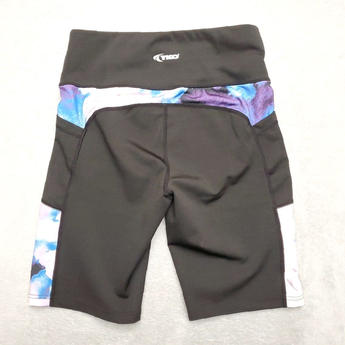Vintage TKO Shorts Women L Black Performance Lightweight Bermuda Athleisure Pac​kets, Running & Jogging, Hiking, Outdoor, Casual Size 36" / US 14 / IT 50 - 4 Thumbnail