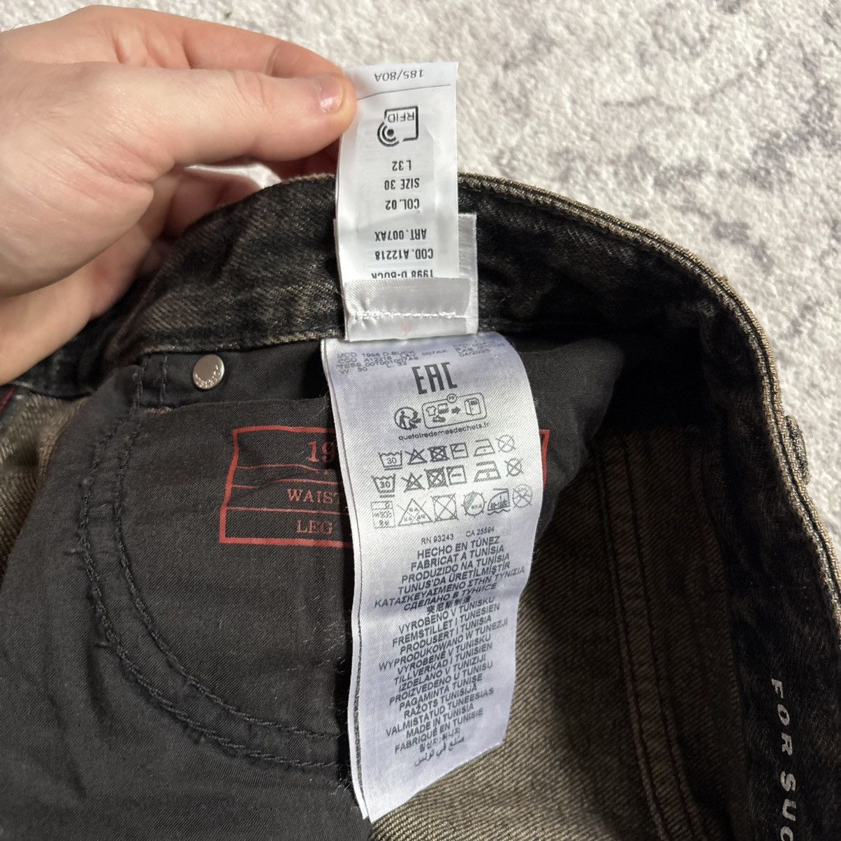 Diesel Diesel 1998 D-Buck Dirty Washed Bootcut Jeans | Size 30 Size US 30 / EU 46 - 13 Thumbnail