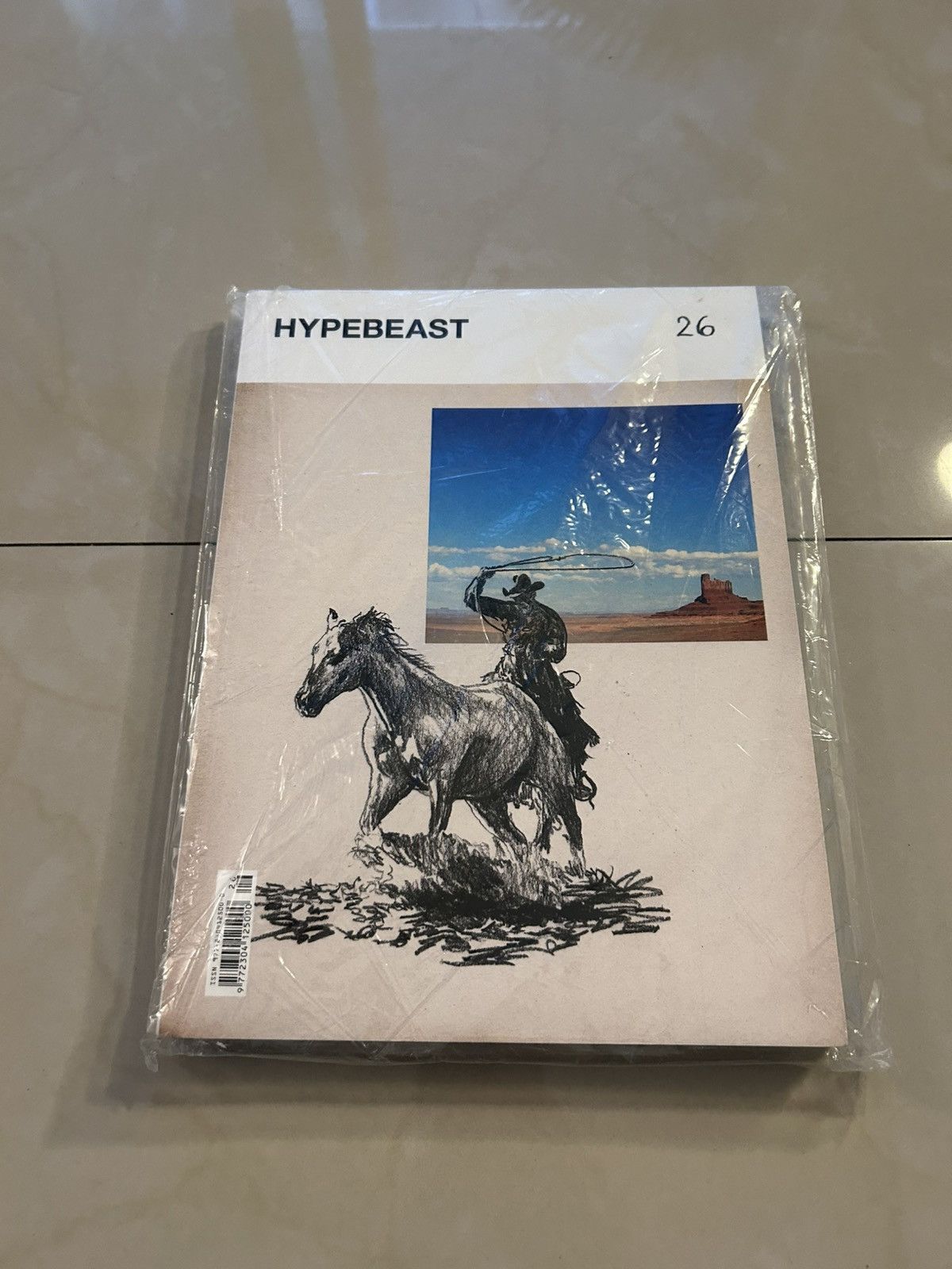 Hypebeast Hypebeast x Matt Mccormick Issue 26 Size ONE SIZE - 1 Thumbnail