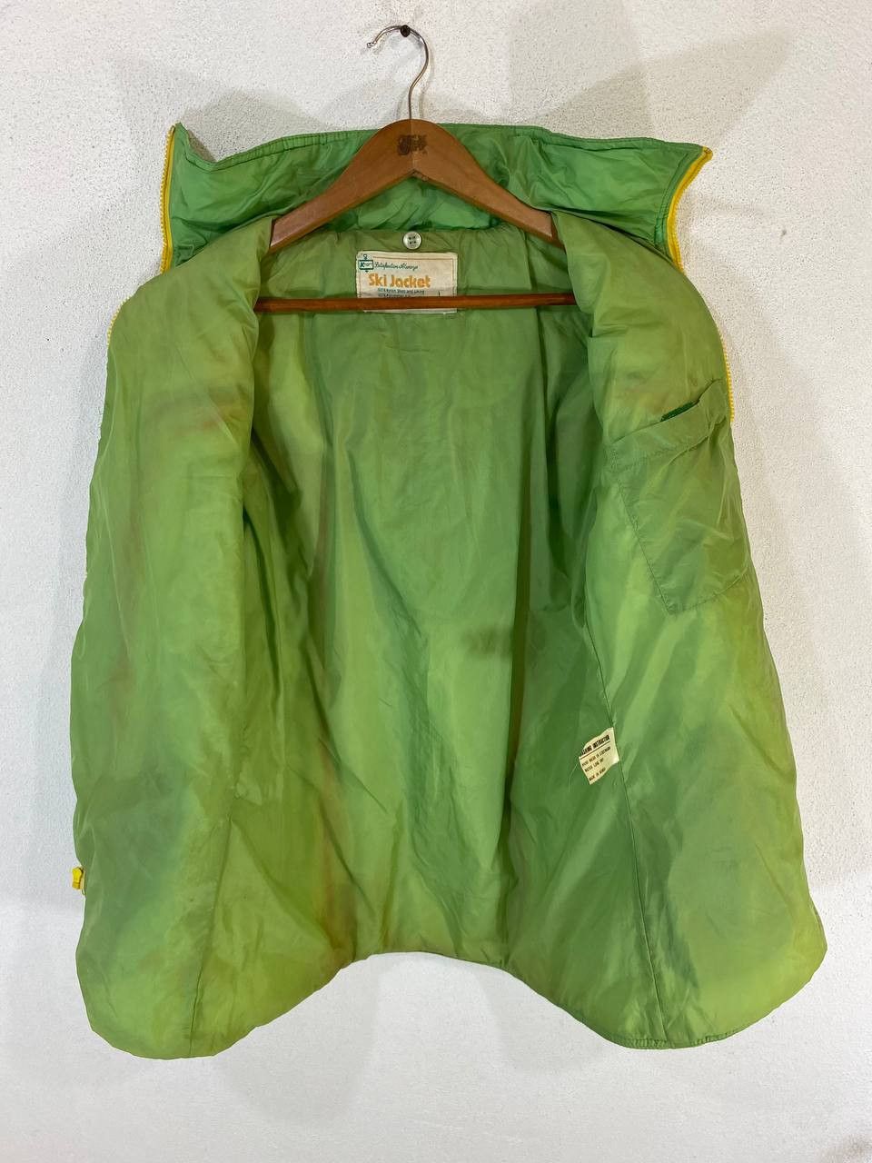 Vintage vintage k mart retro puffer ski jacket nice design Size US L / EU 52-54 / 3 - 8 Thumbnail