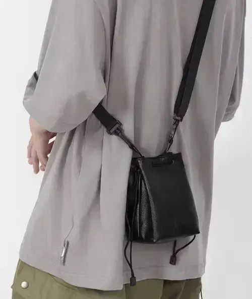 Hypebeast Fashion y2k pu leather crossbody pouch shoulder bag Size ONE SIZE - 3 Thumbnail