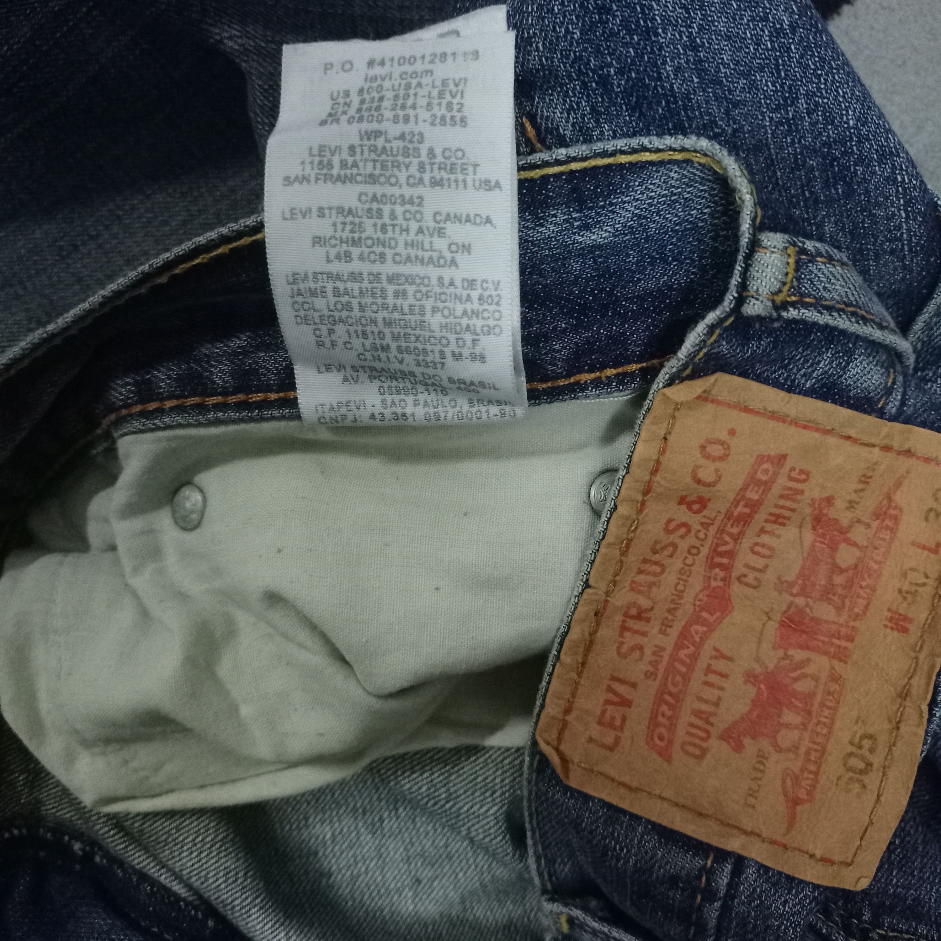 Levi's × Levi's Vintage Clothing Vintage 90s Levis 505 Baggy Blue Wash Wide Jeans Size US 41 - 10 Thumbnail