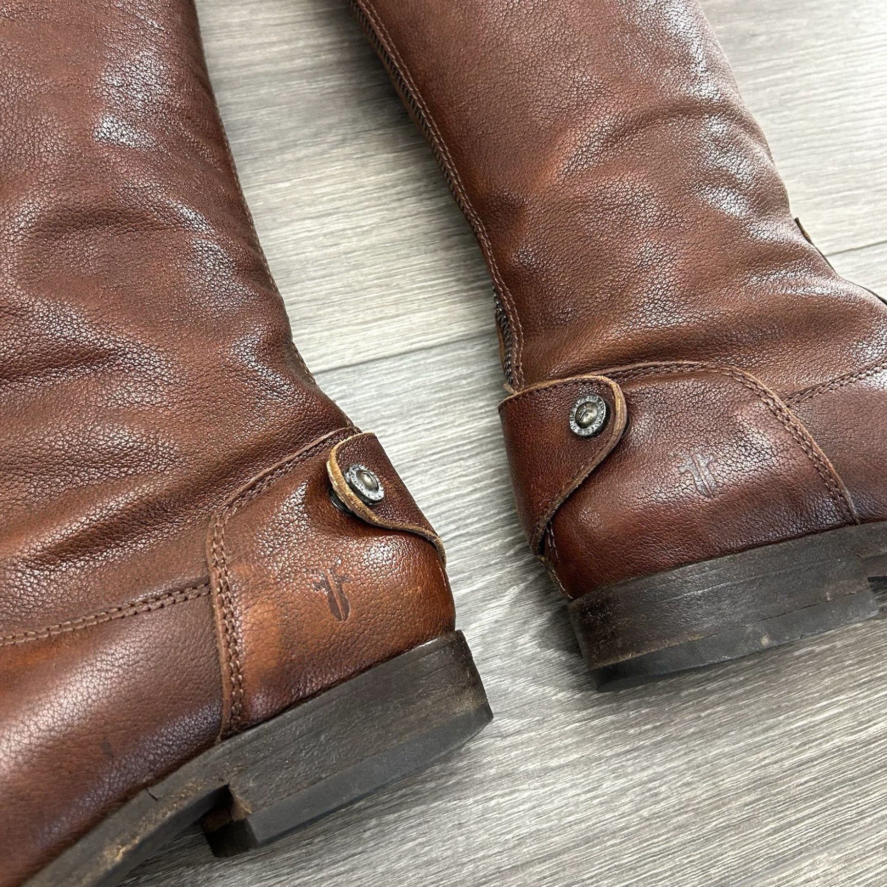 Frye Frye Melissa Boots Womens 6.5 B Button Riding Leather Zip Pull On Brown Solid Knee High Casual Workwear 90s Western Equestrian Womens Boots Size US 7 / IT 37 - 6 Thumbnail