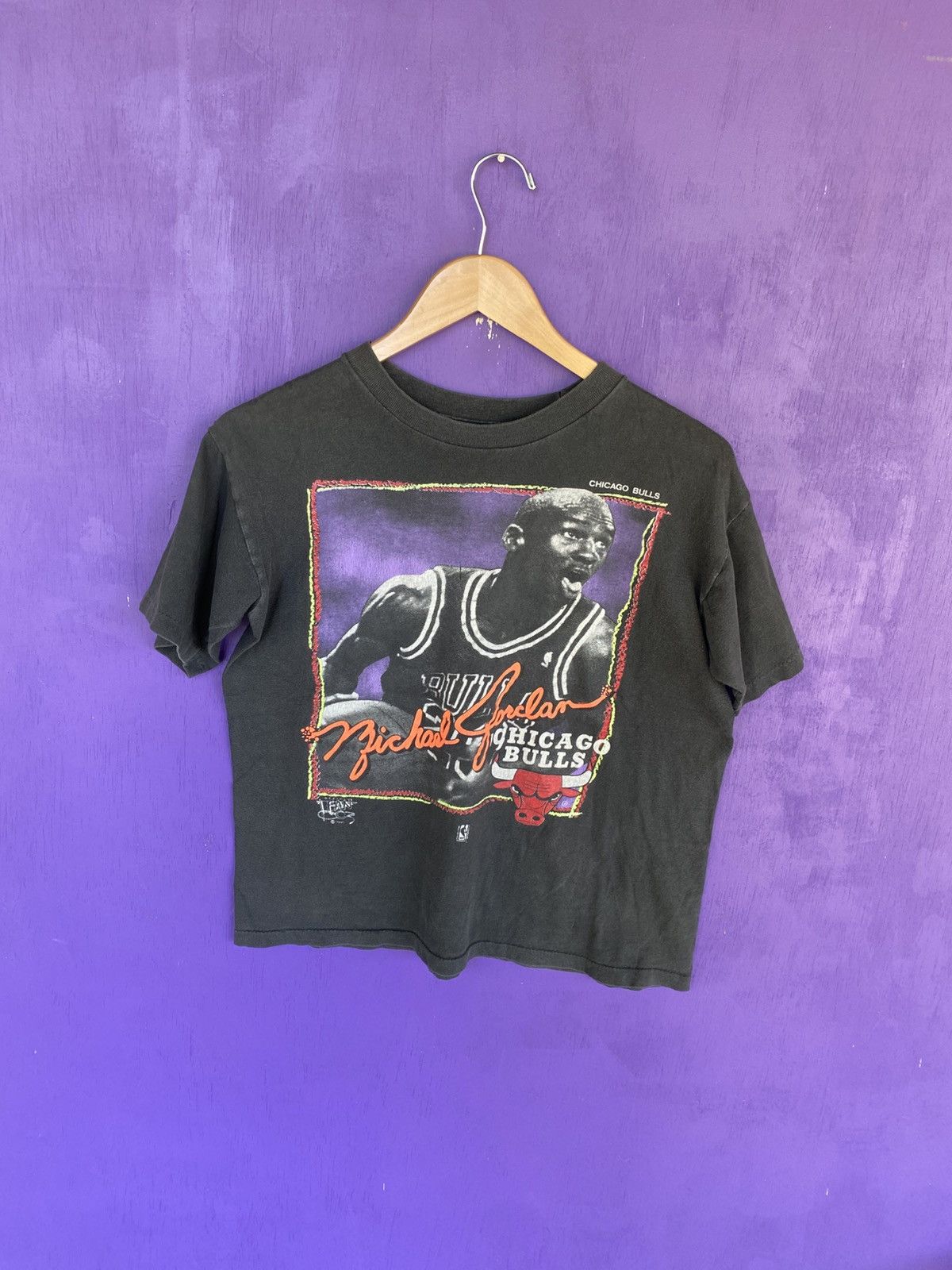 Other Vintage 1990 Chicago bulls Michael Jordan faded t-shirt Size M / US 6-8 / IT 42-44 - 1 Thumbnail