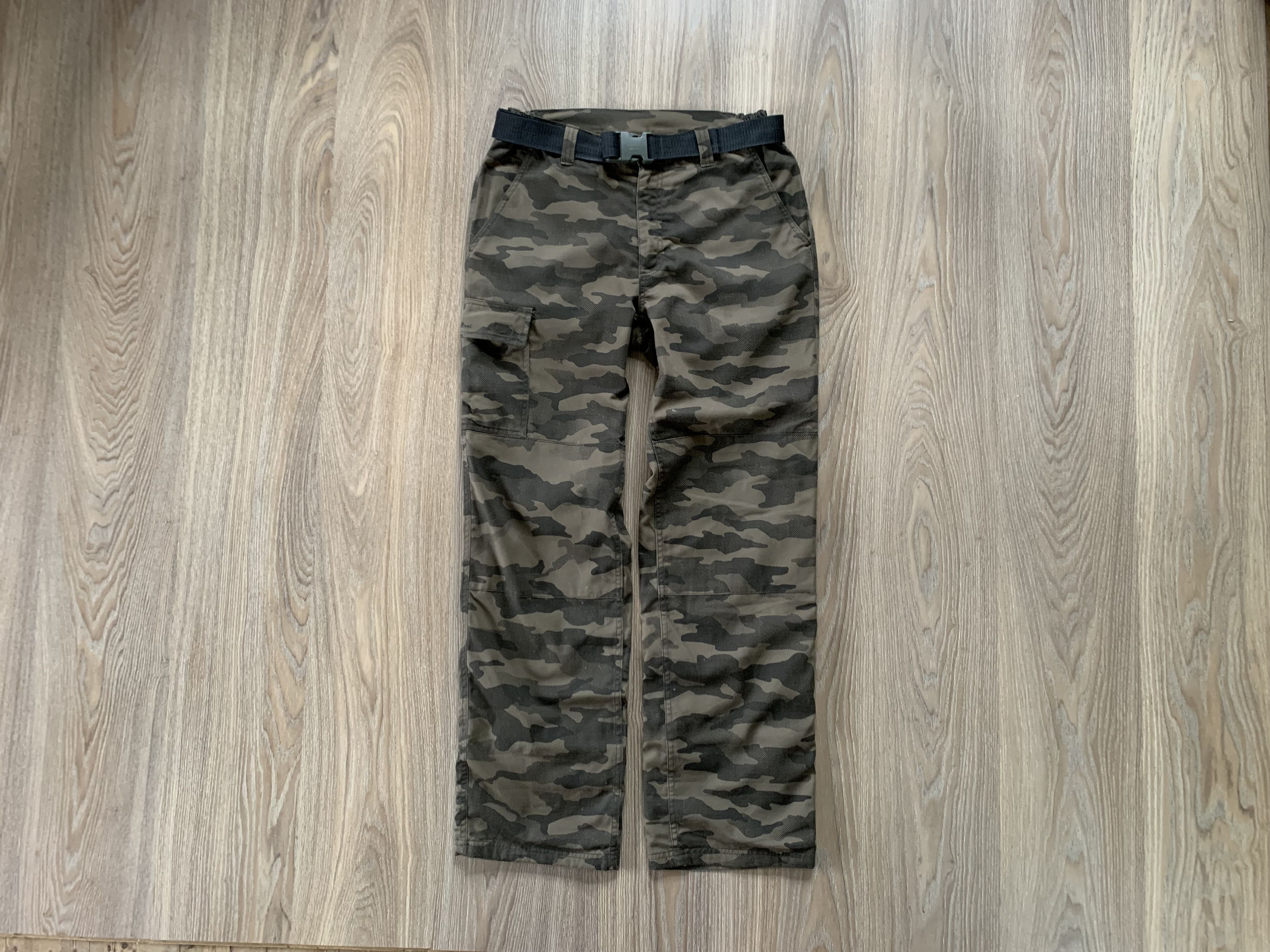 Other Military Decathlon Trekking Trousers Shorts Size US 32 / EU 48 - 1 Thumbnail