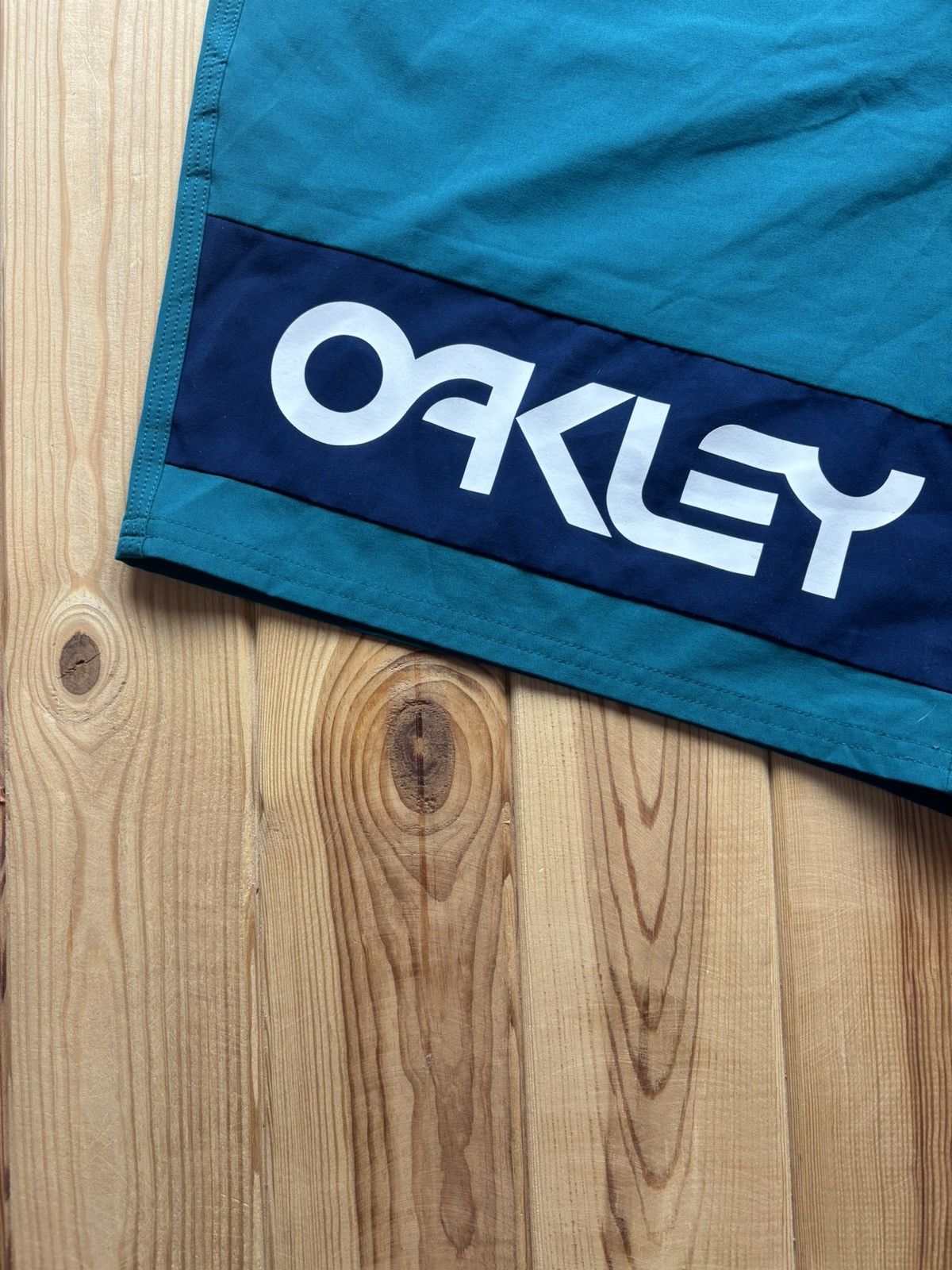 Oakley Shorts - swimming trunks Oakley Blue Logo Size US 32 / EU 48 - 3 Thumbnail