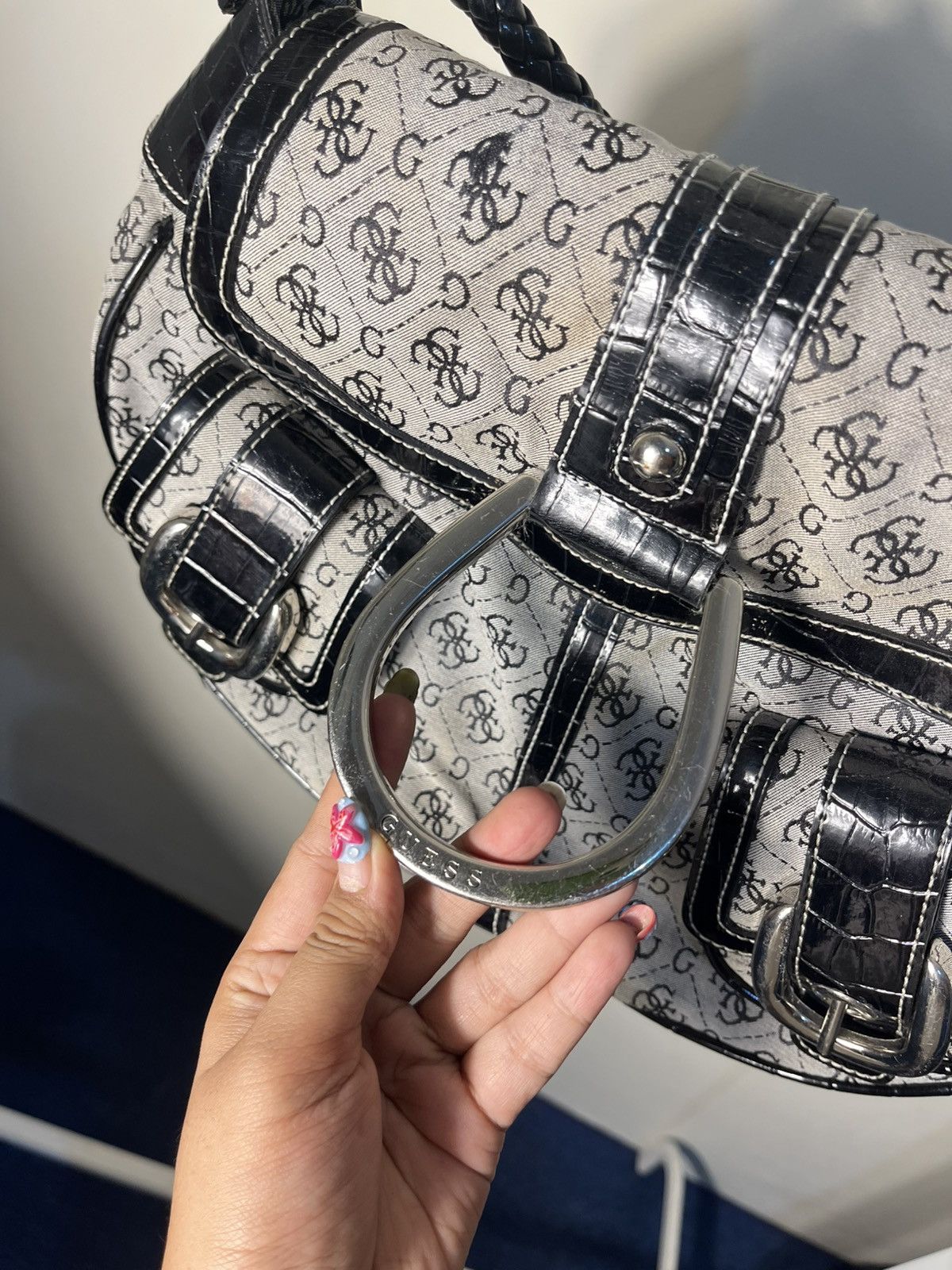 Guess Vtg guess monogram bag belt Size ONE SIZE - 5 Thumbnail