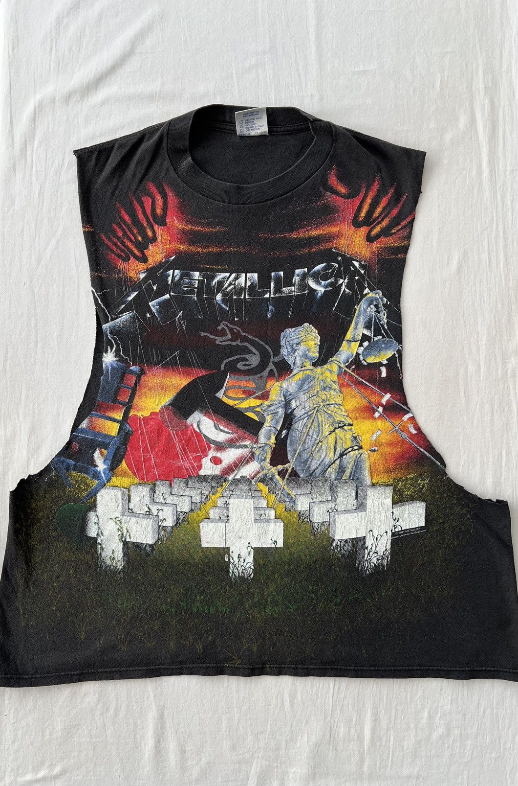 Band Tees Vintage 1991 Metallica Master Of Puppets AOP T-shirt Size US XL / EU 56 / 4 - 3 Thumbnail