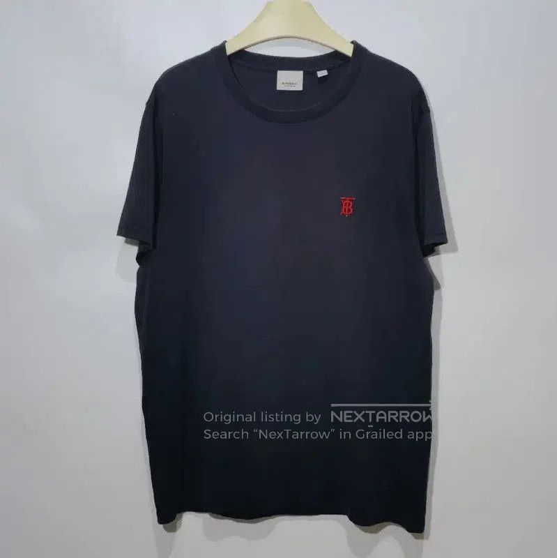 Burberry Burberry Black Cotton Women's T-Shirt. Size L / US 10 / IT 46 - 1 Thumbnail
