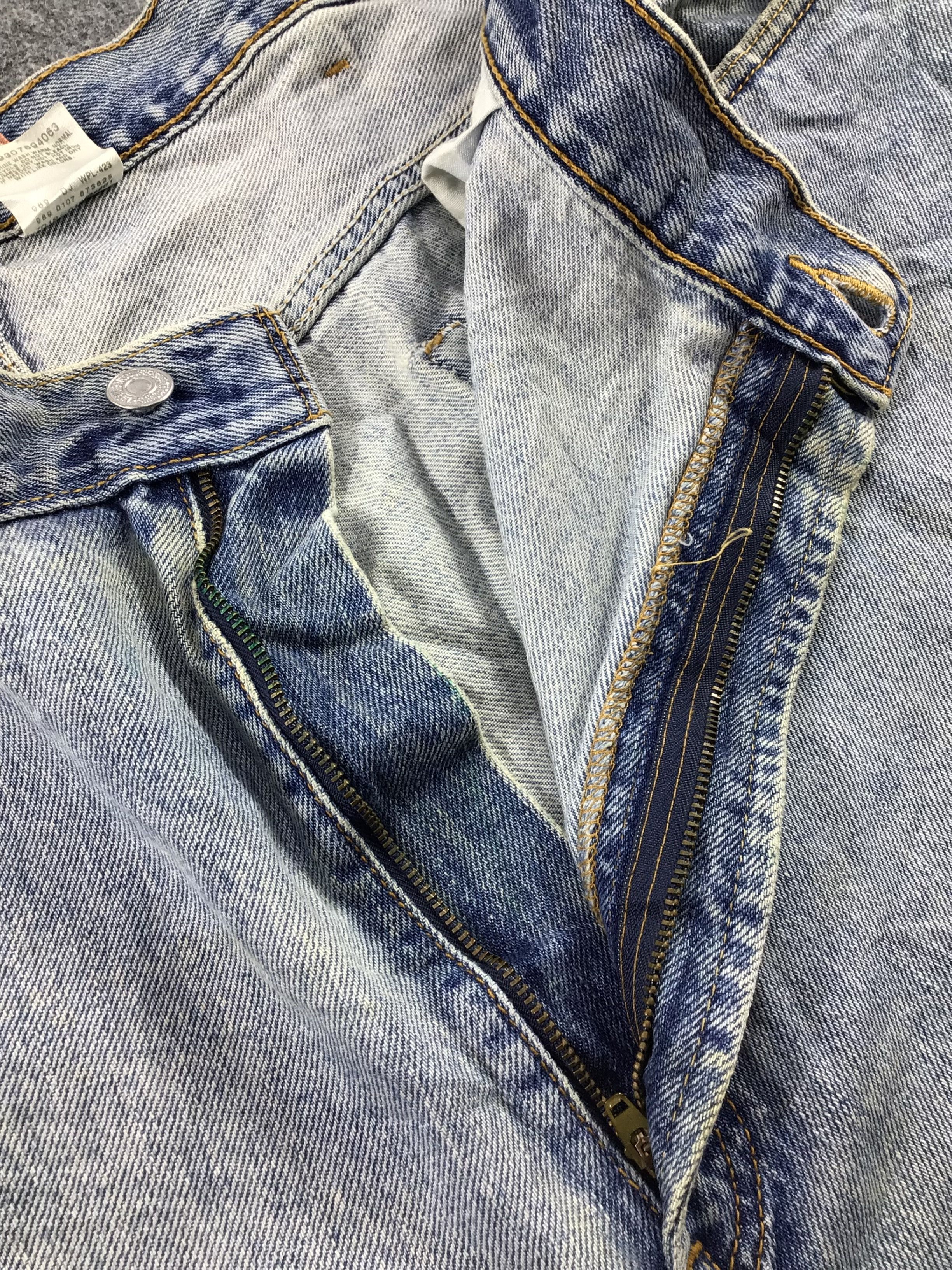 Levi's Vintage Levis 550 Jeans Dirty Stone Wash 46x29 KJ286 Size US 44 / EU 60 - 8 Thumbnail