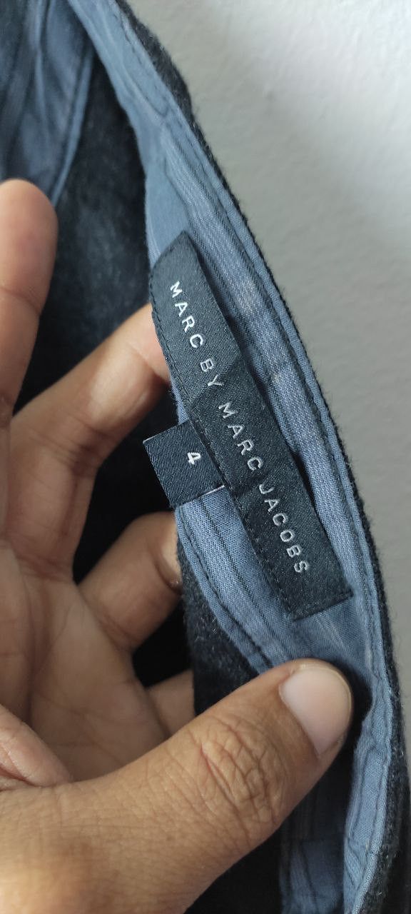 Marc Jacobs MARC BY MARC JACOB MINI SKIRT SIZE 4 Size 28" / US 6 / IT 42 - 8 Thumbnail