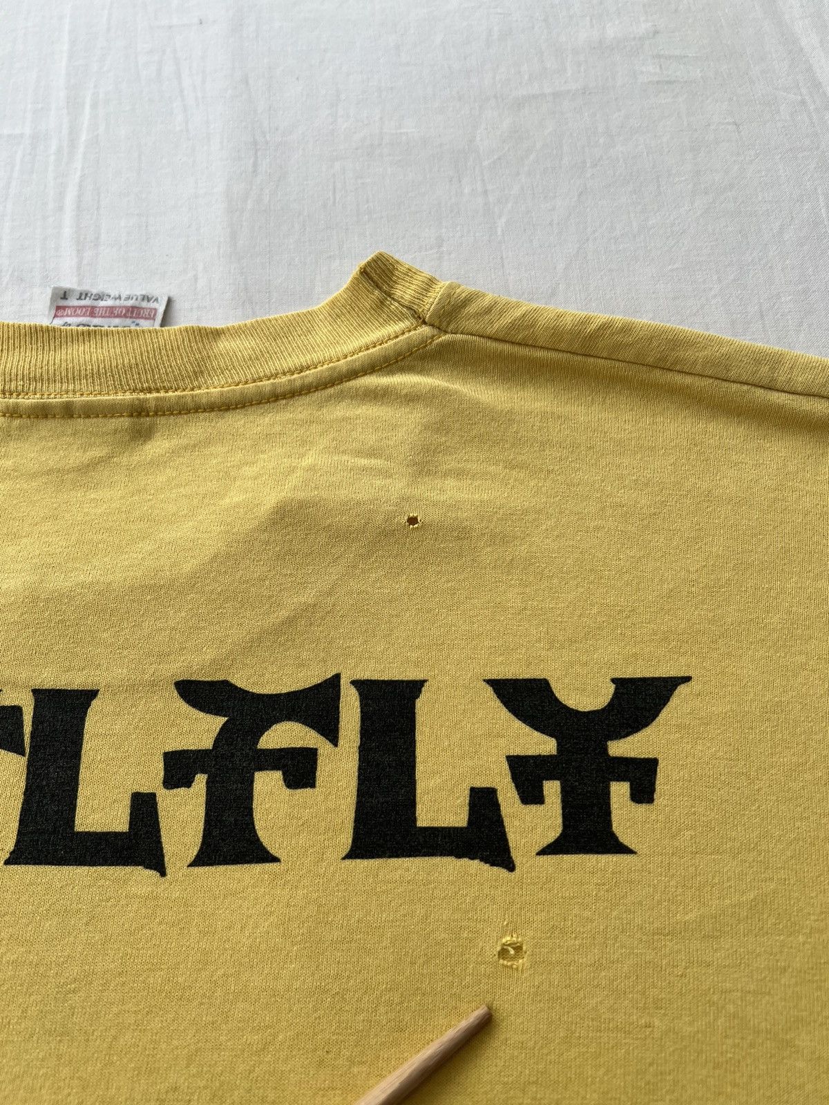 Band Tees Vintage 2000 Soulfly Lion of Judah Metal Band Yellow T-shirt Size US L / EU 52-54 / 3 - 17 Thumbnail