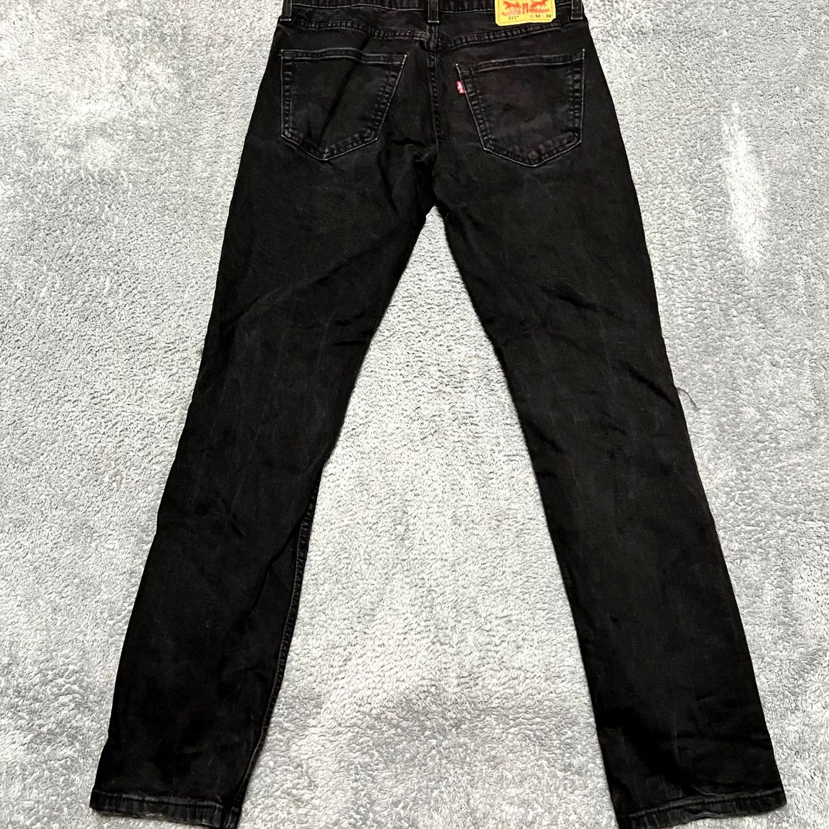 Levi's VINTAGE? No. Levi’s 511 Jeans Mens Slim Fit Black Distressed Ankle 32x32 Regular Men B? Size US 32 / EU 48 - 3 Thumbnail