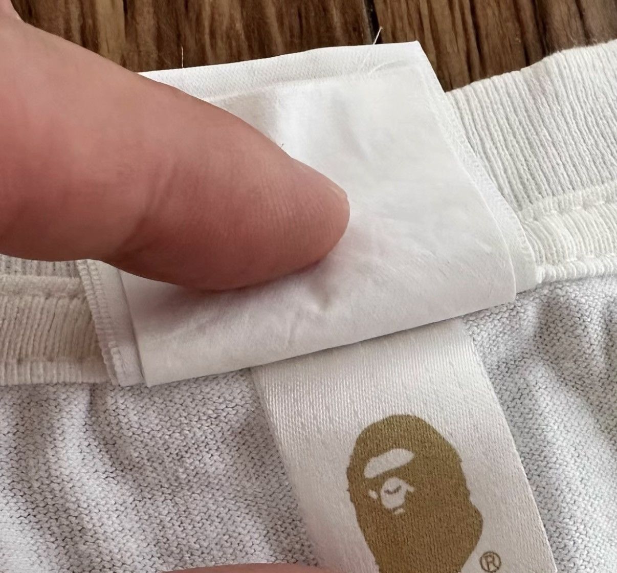 Bape BAPE ONE POCKET SHORT-SLEEVE T-SHIRT Size US L / EU 52-54 / 3 - 5 Thumbnail