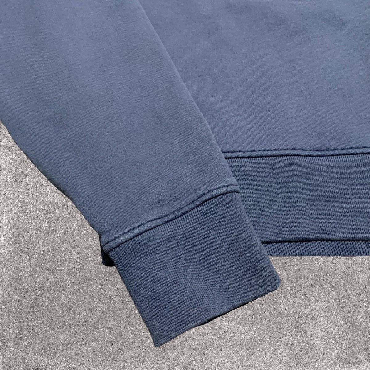 Off-White Off White Small Hardcore Caravaggio Indio Blue Sweater Size US S / EU 44-46 / 1 - 4 Thumbnail