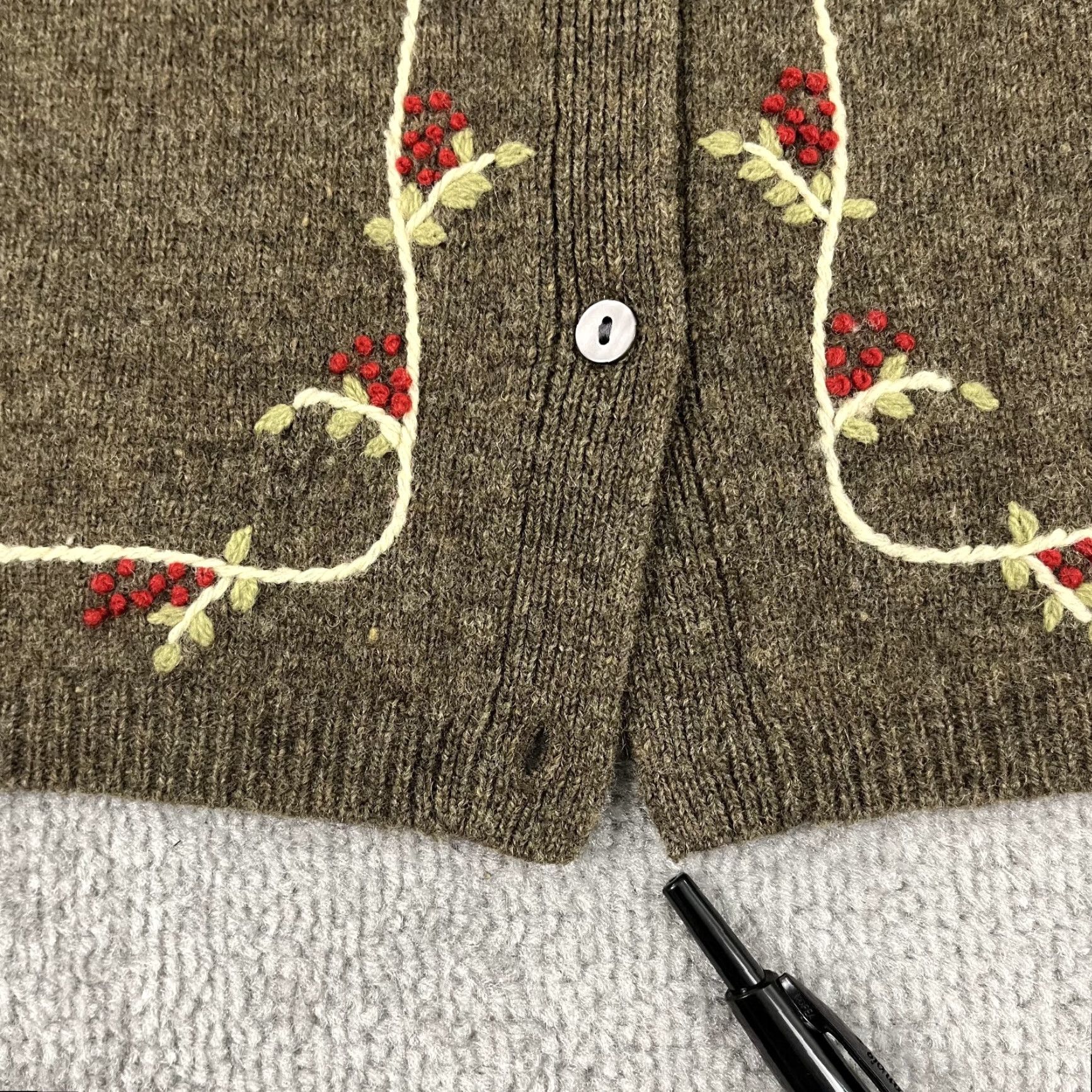 Vintage Newton Trading Cardigan Women Large Brown 100% Wool Floral Knit Button Preppy Classic Women's Size L / US 10 / IT 46 - 7 Thumbnail