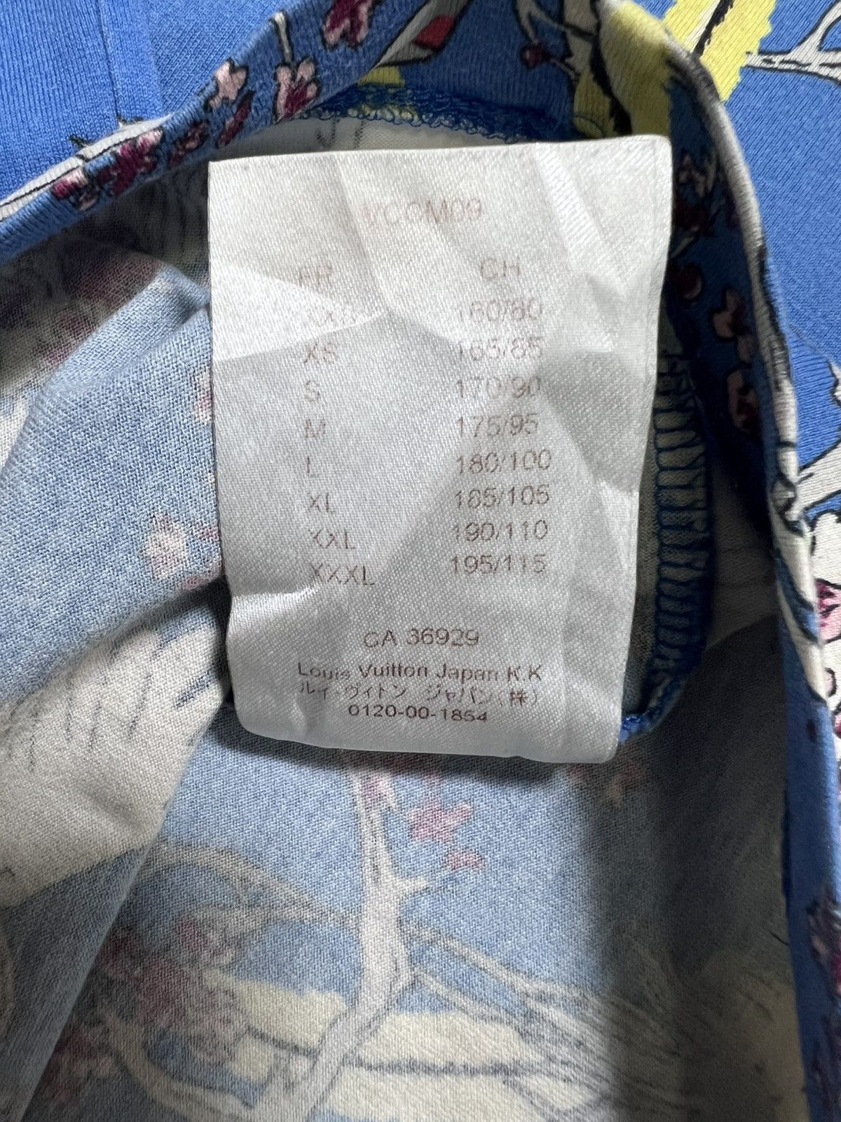 Louis Vuitton Louis Vuitton - Kim Jones - S/S 16’ Blue Crane T-Shirt Size US M / EU 48-50 / 2 - 21 Thumbnail